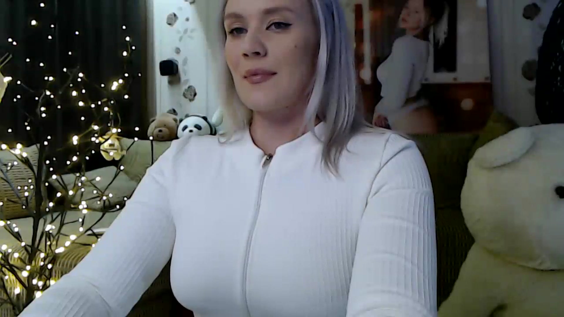 Gallery image thumbnail from RoomOfBears's myfreecams stream on, 10/17/2023, 15:53 image 4 of 20