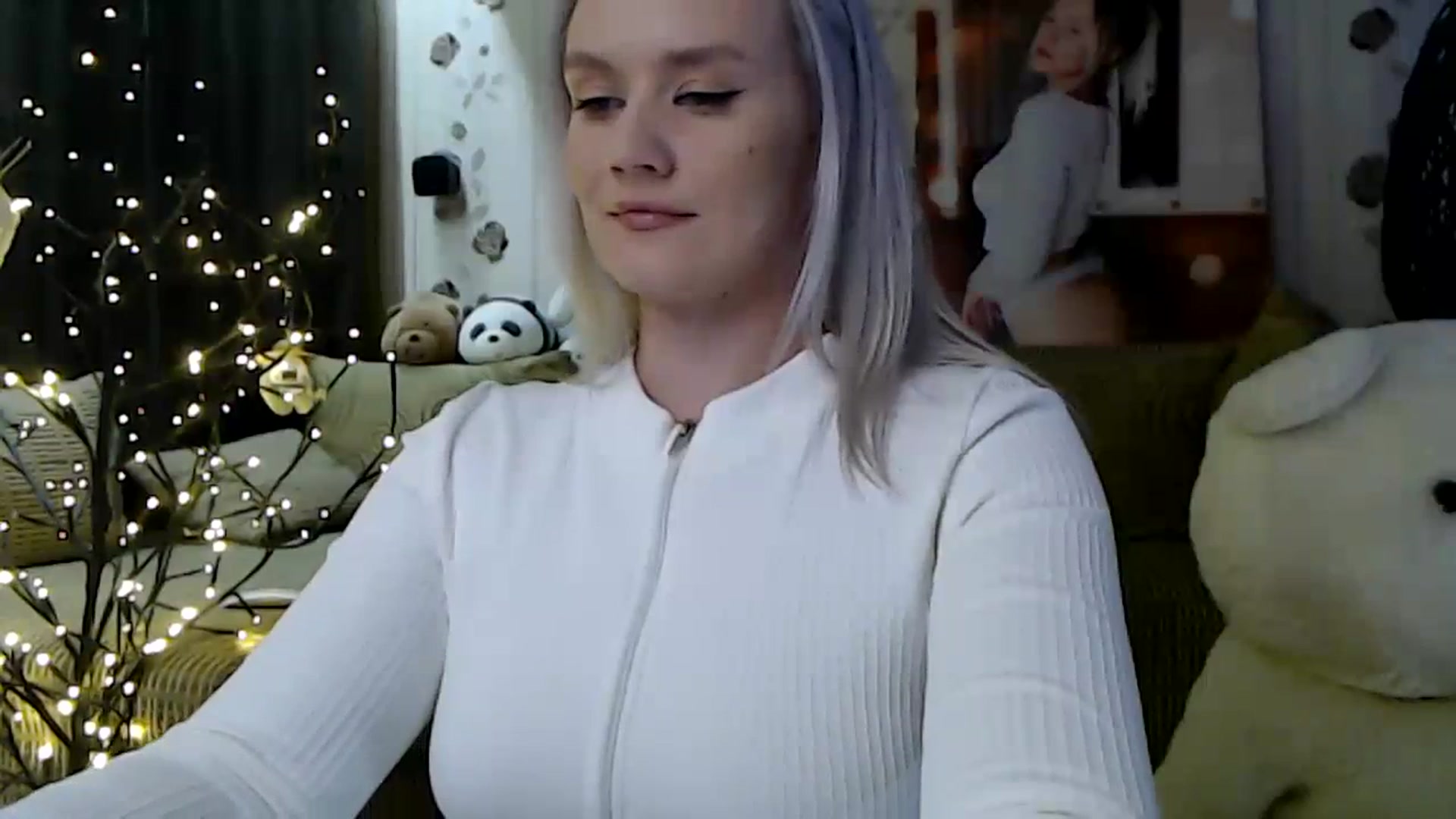 Gallery image thumbnail from RoomOfBears's myfreecams stream on, 10/17/2023, 15:53 image 2 of 20