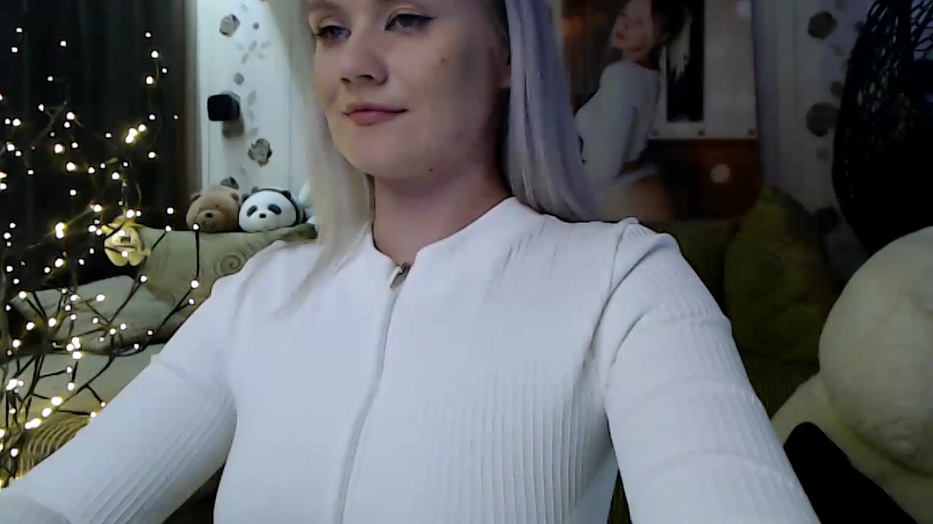 Gallery image thumbnail from RoomOfBears's myfreecams stream on, 10/17/2023, 17:12 image 13 of 20