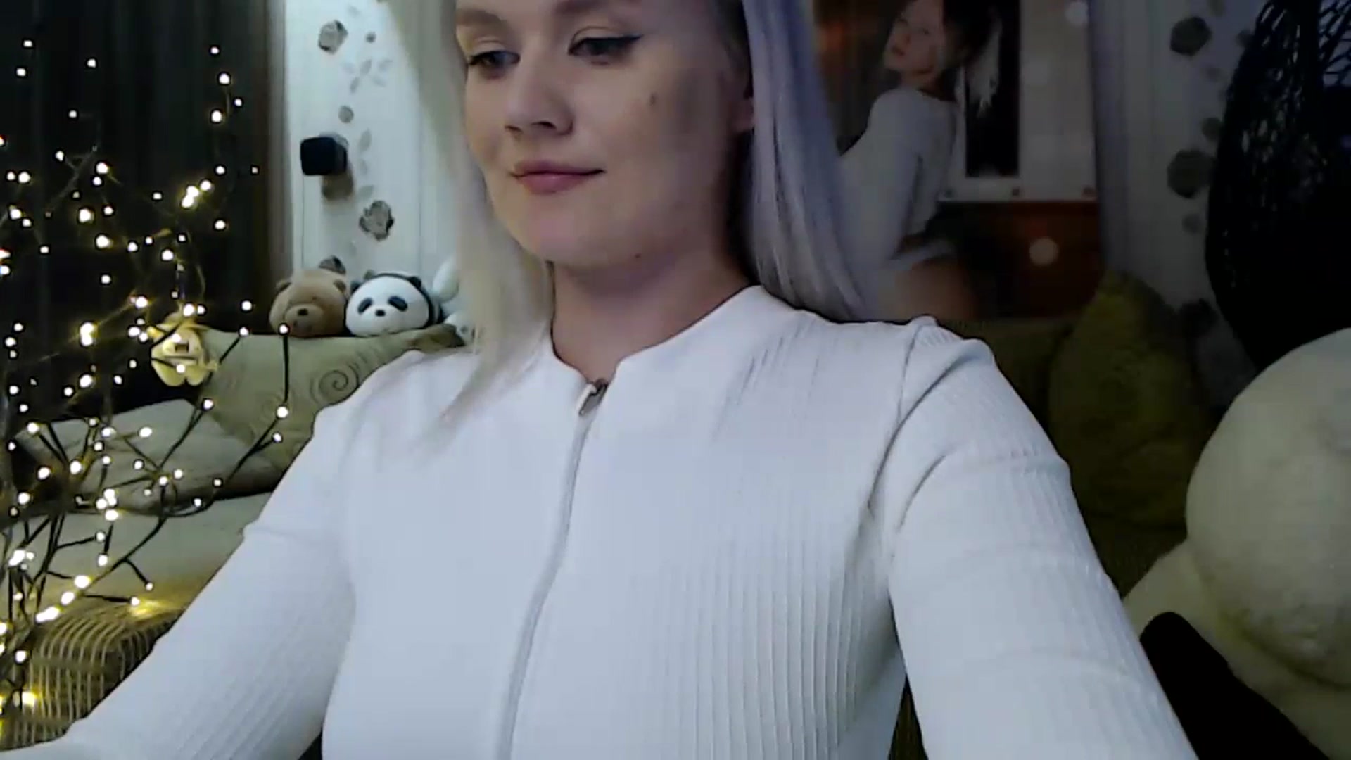 Gallery image thumbnail from RoomOfBears's myfreecams stream on, 10/17/2023, 17:12 image 12 of 20