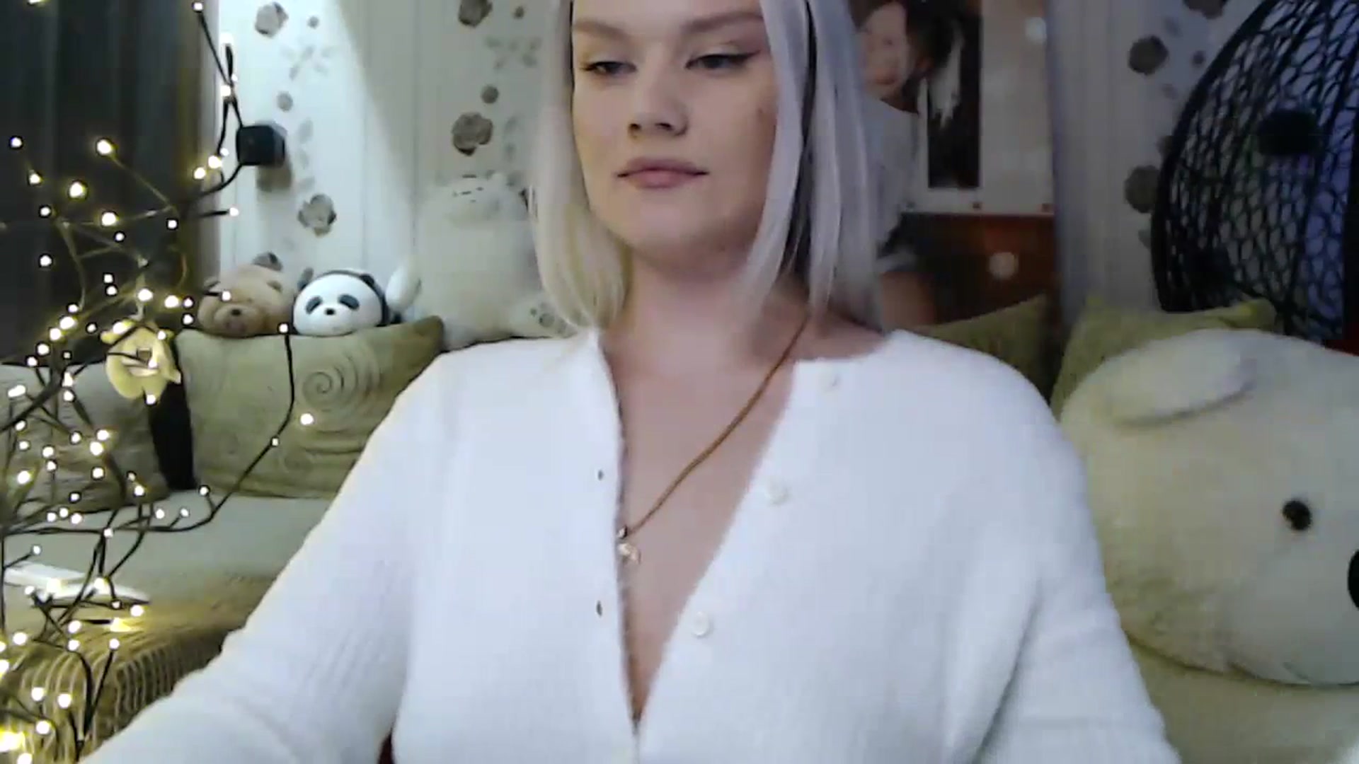 Gallery image thumbnail from RoomOfBears's myfreecams stream on, 10/24/2023, 16:09 image 12 of 20