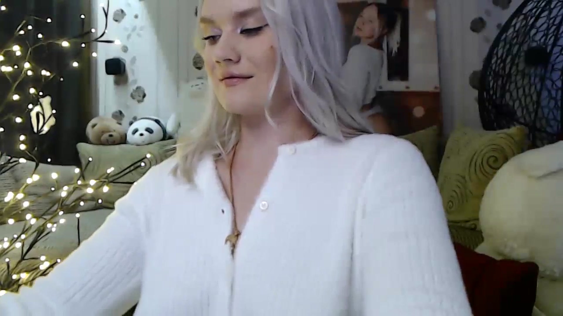 Gallery image thumbnail from RoomOfBears's myfreecams stream on, 10/25/2023, 17:08 image 9 of 20