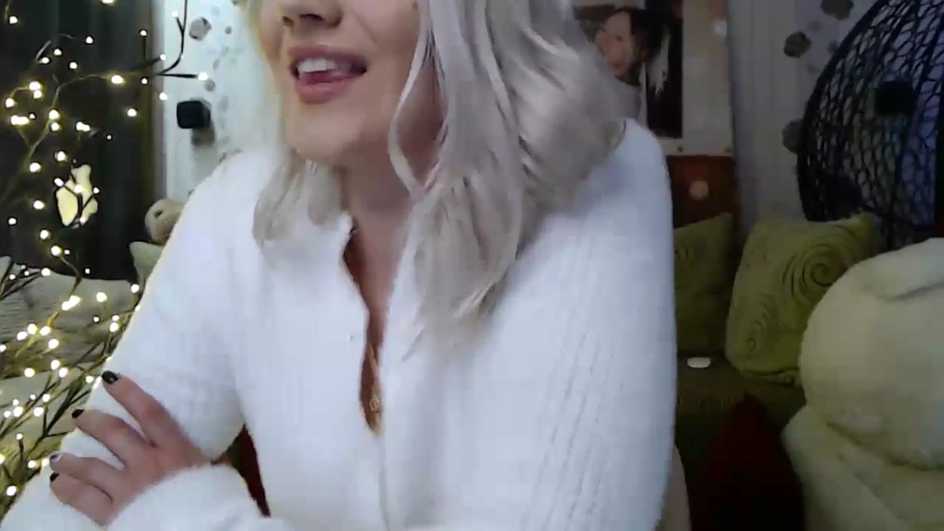 Gallery image thumbnail from RoomOfBears's myfreecams stream on, 10/25/2023, 17:08 image 14 of 20