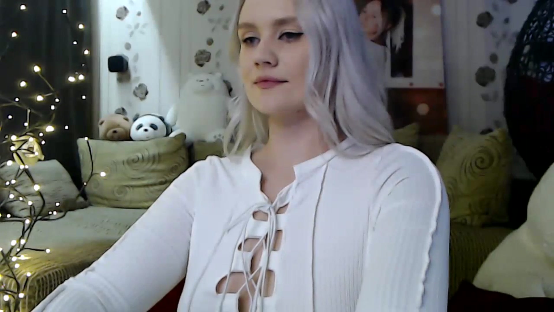 Gallery image thumbnail from RoomOfBears's myfreecams stream on, 11/04/2023, 16:08 image 14 of 20