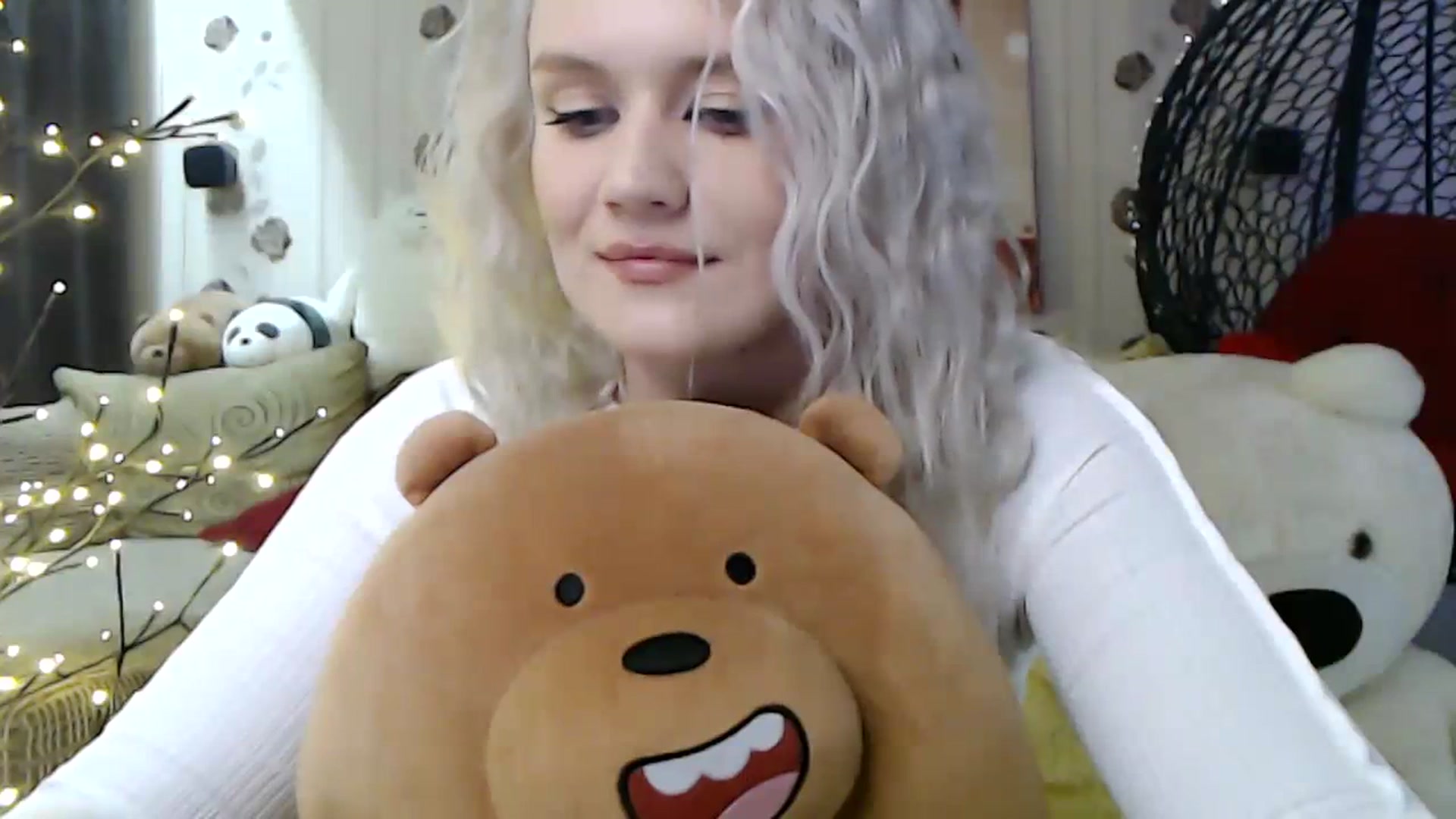 Gallery image thumbnail from RoomOfBears's myfreecams stream on, 11/24/2023, 15:47 image 16 of 20