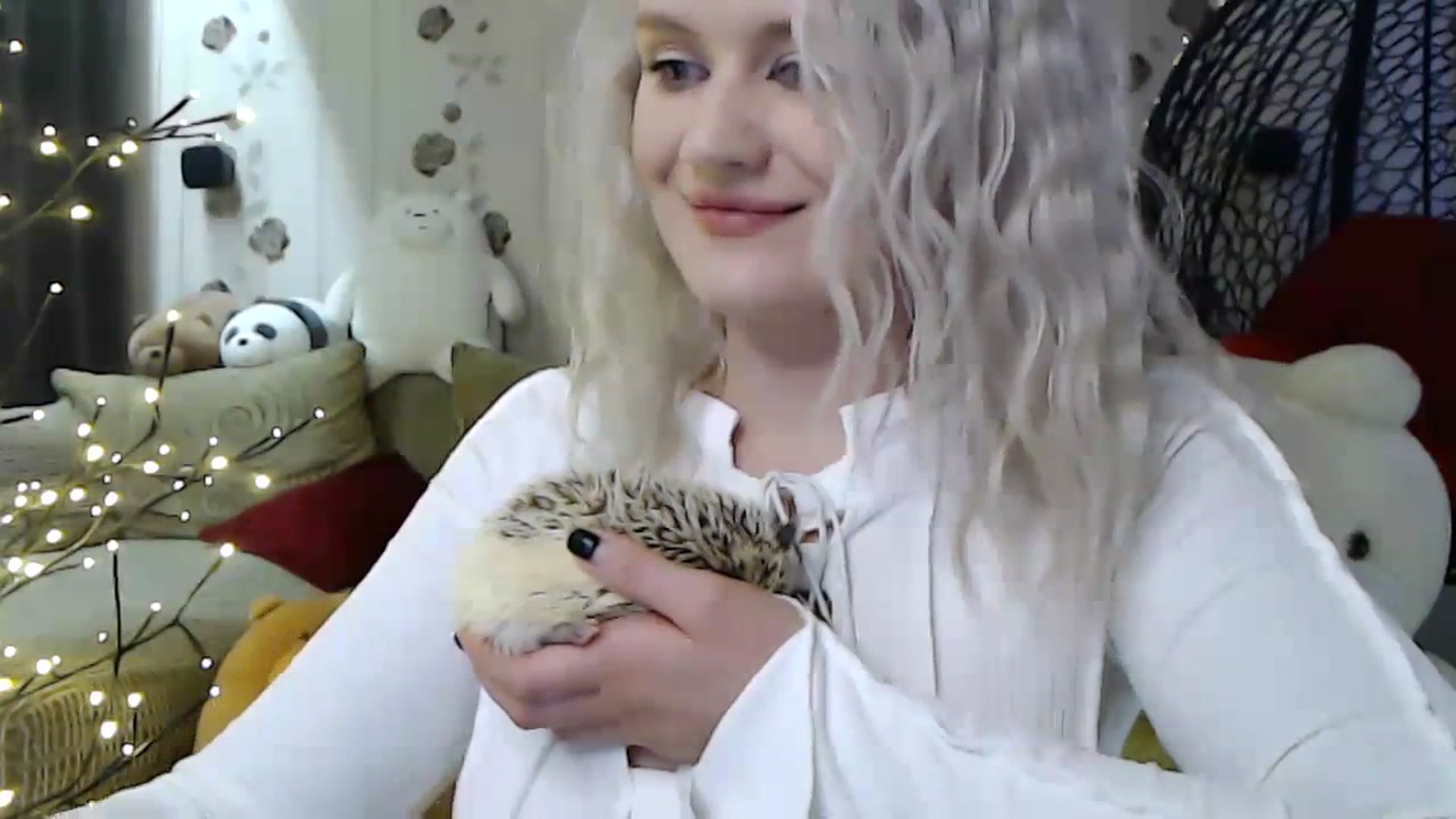 Gallery image thumbnail from RoomOfBears's myfreecams stream on, 11/24/2023, 15:47 image 19 of 20