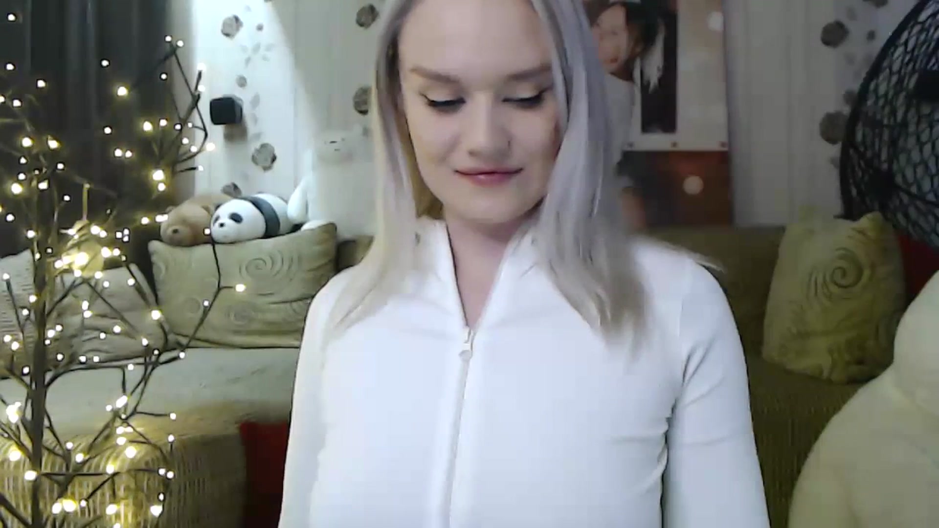 Gallery image thumbnail from RoomOfBears's myfreecams stream on, 12/05/2023, 18:13 image 16 of 20