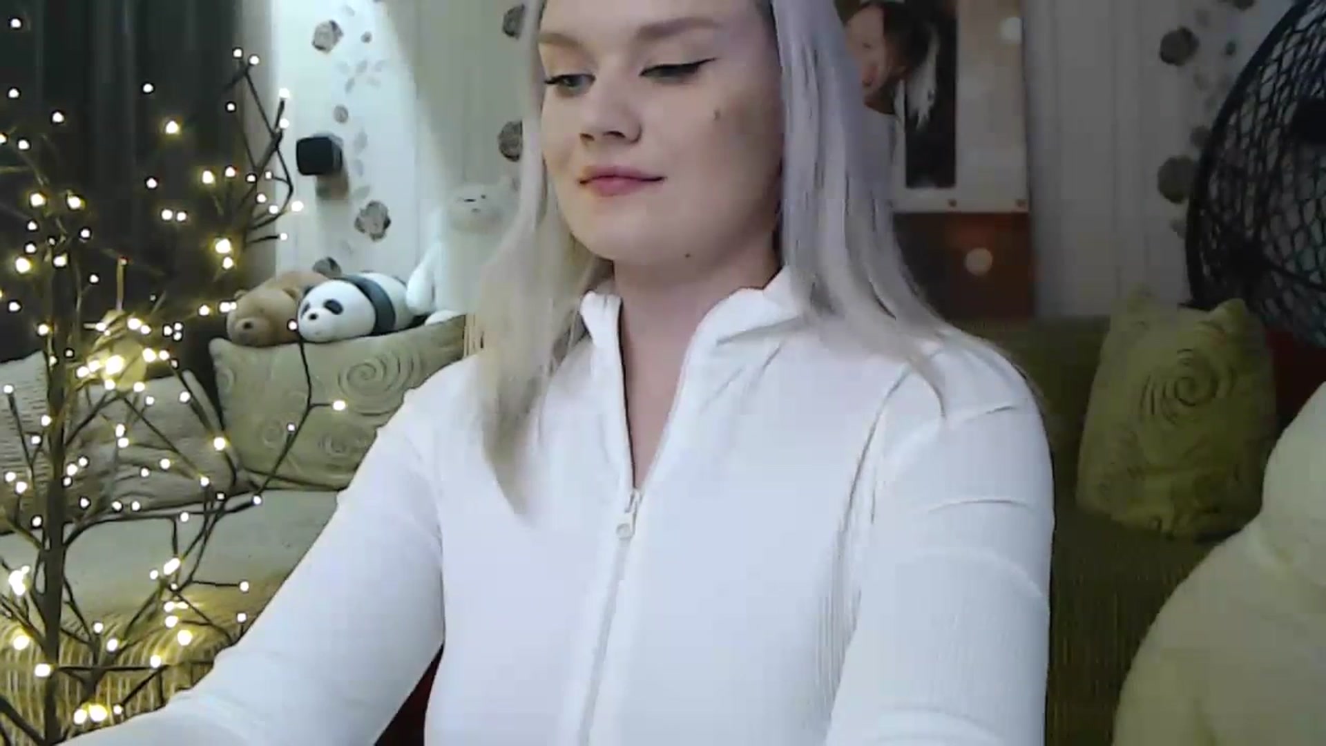 Gallery image thumbnail from RoomOfBears's myfreecams stream on, 12/05/2023, 18:13 image 5 of 20
