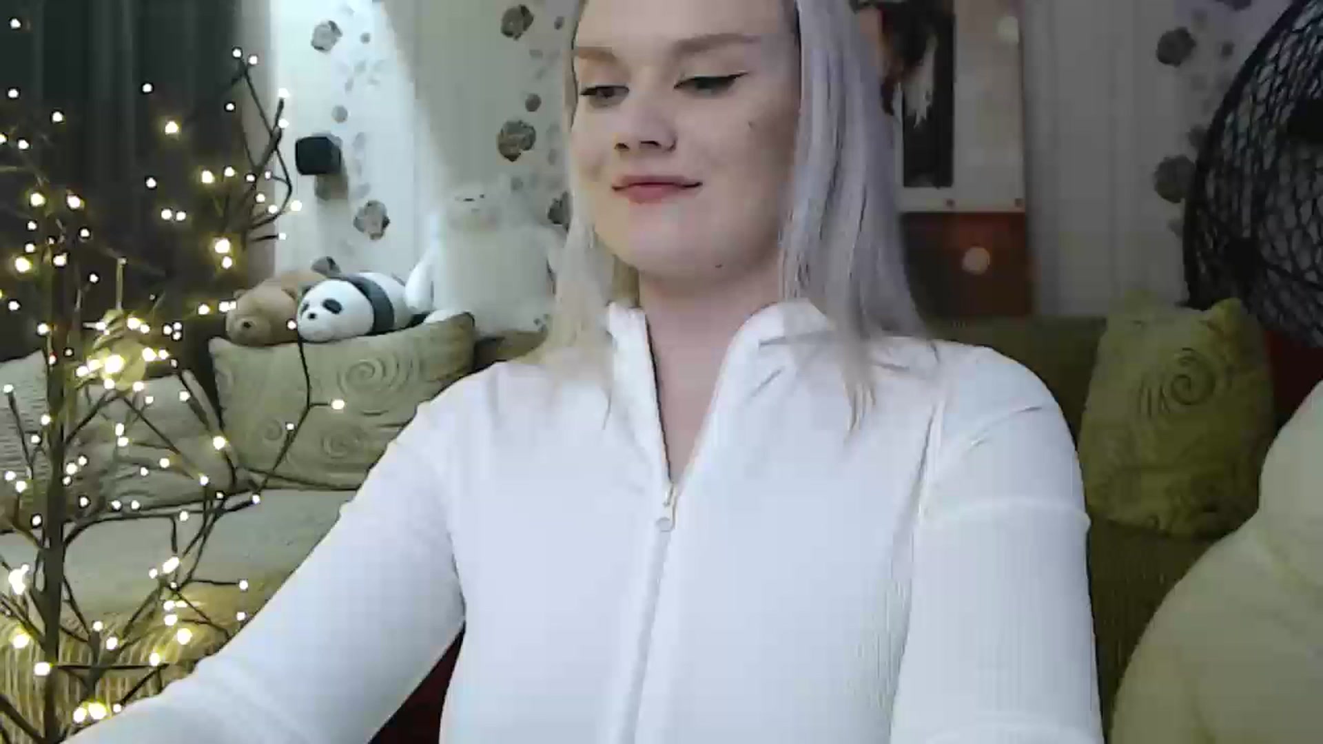 Gallery image thumbnail from RoomOfBears's myfreecams stream on, 12/05/2023, 18:13 image 13 of 20