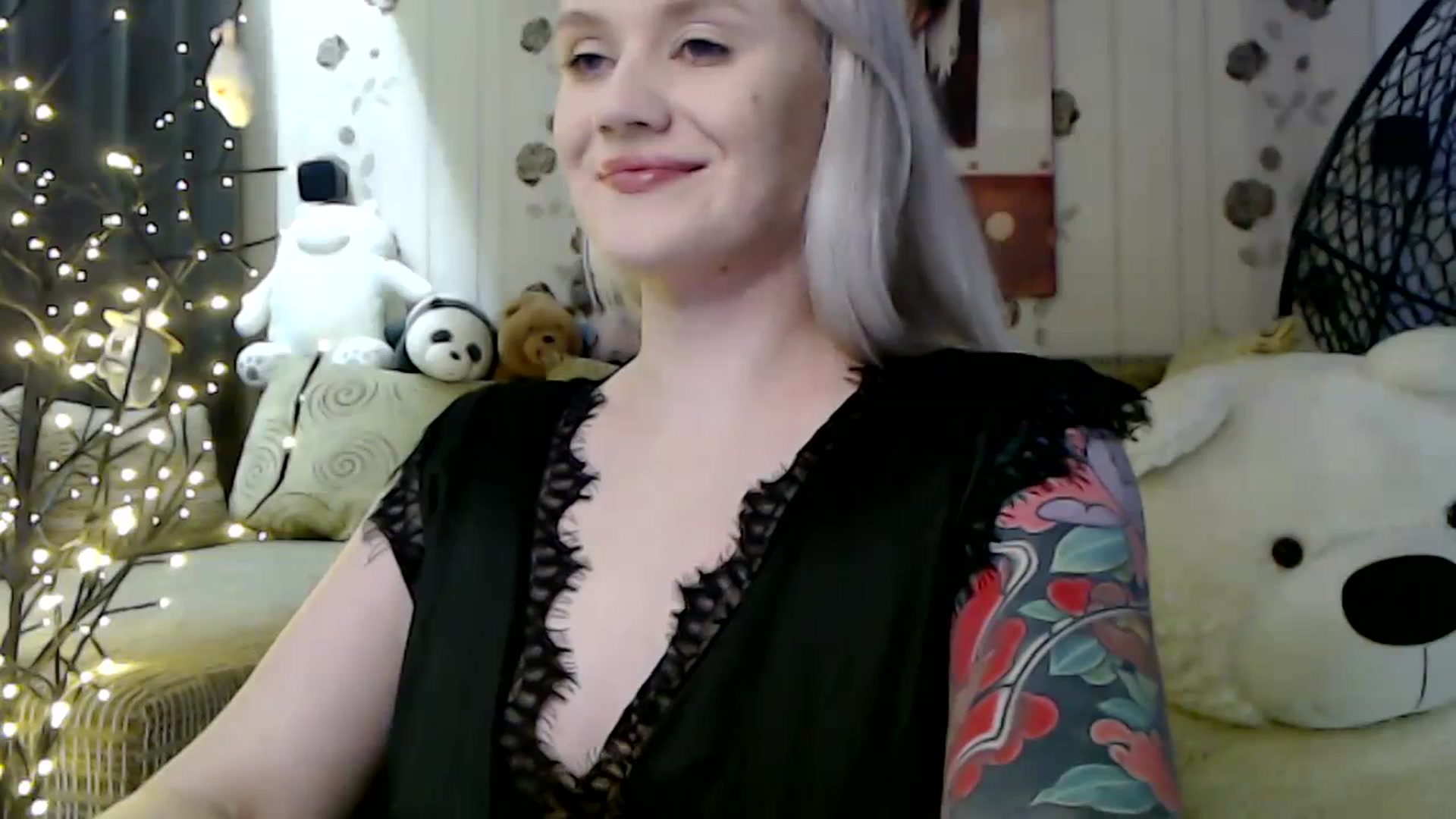 Gallery image thumbnail from RoomOfBears's myfreecams stream on, 01/06/2024, 15:41 image 3 of 20