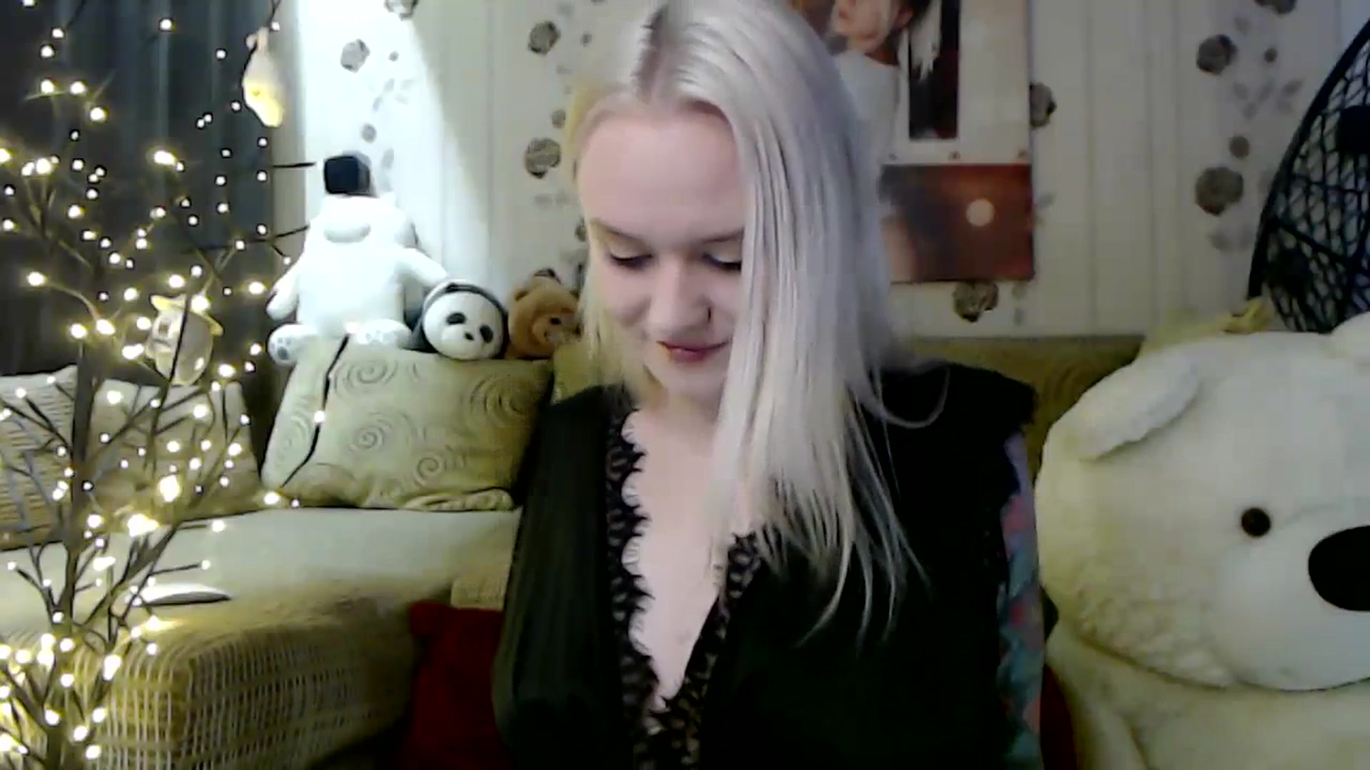 Gallery image thumbnail from RoomOfBears's myfreecams stream on, 01/06/2024, 15:41 image 11 of 20