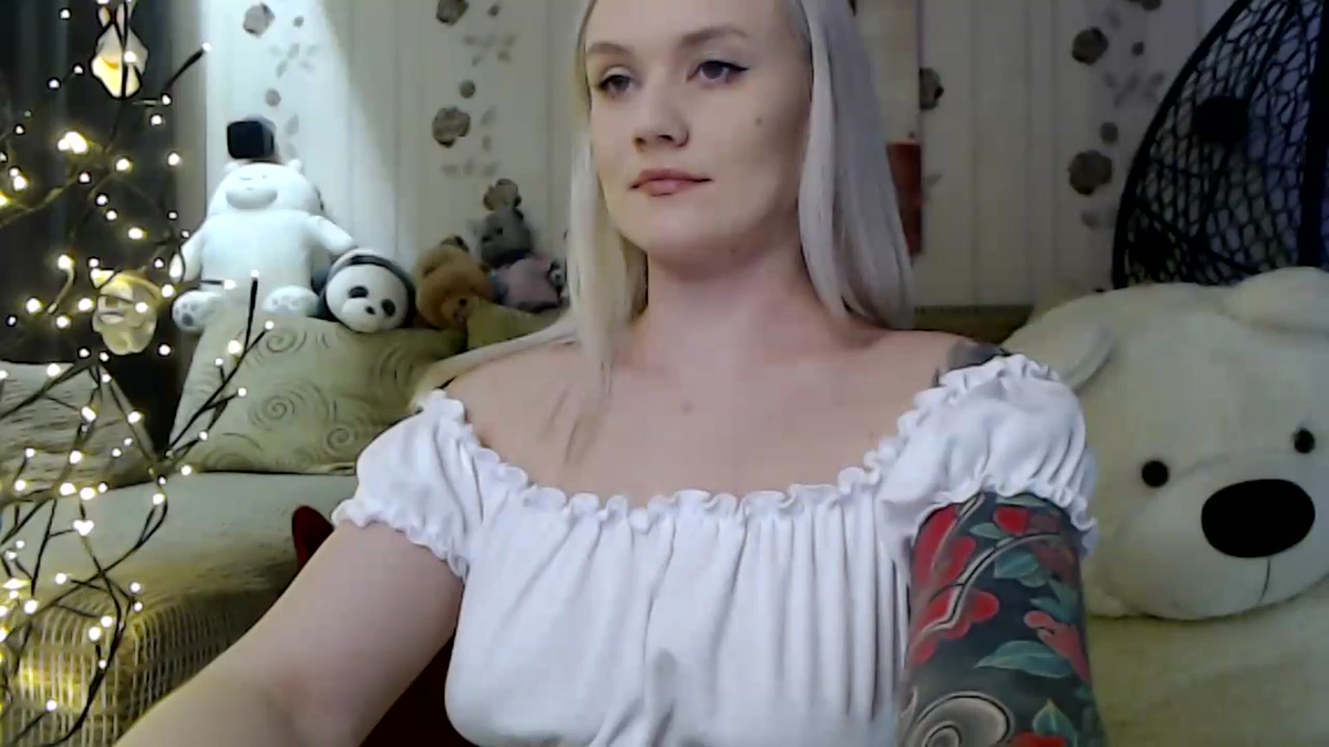 Gallery image thumbnail from RoomOfBears's myfreecams stream on, 01/09/2024, 17:06 image 1 of 20