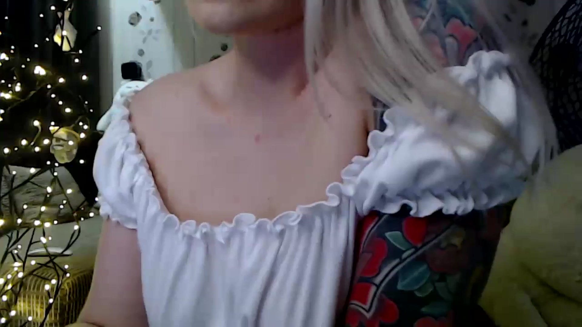 Gallery image thumbnail from RoomOfBears's myfreecams stream on, 01/09/2024, 18:25 image 1 of 20