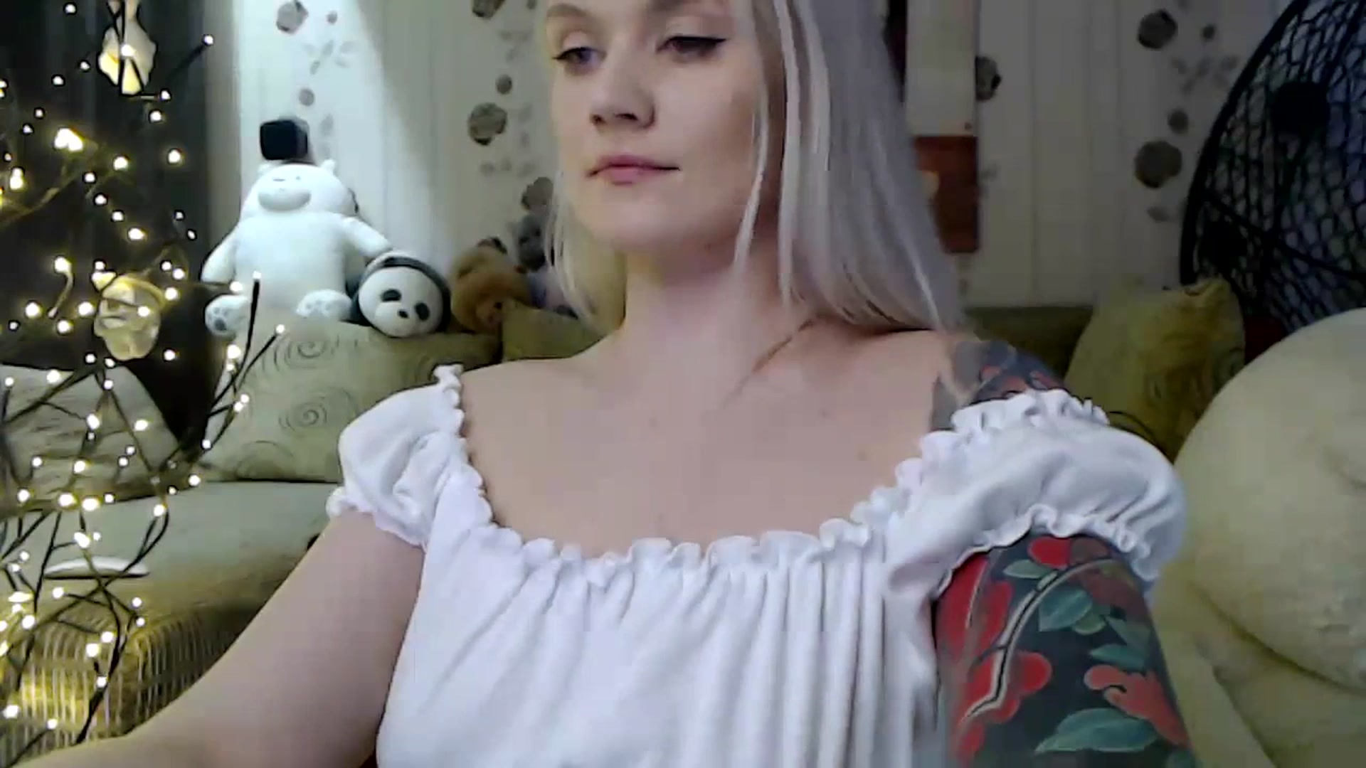 Gallery image thumbnail from RoomOfBears's myfreecams stream on, 01/09/2024, 18:25 image 11 of 20