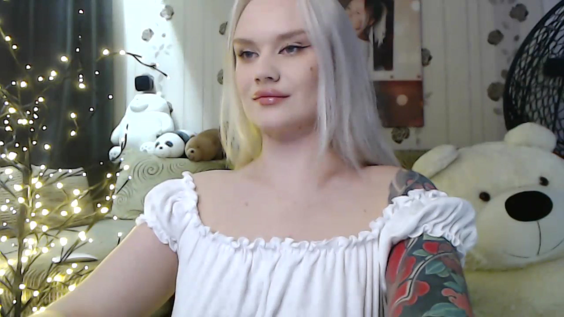 Gallery image thumbnail from RoomOfBears's myfreecams stream on, 01/27/2024, 16:58 image 11 of 20