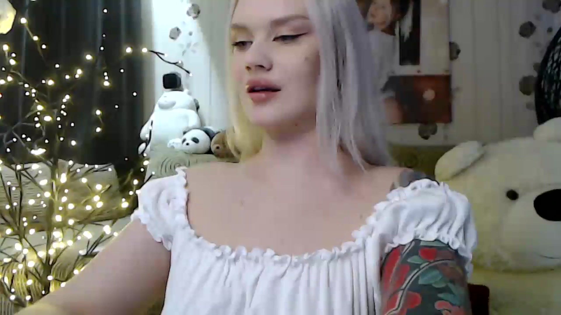 Gallery image thumbnail from RoomOfBears's myfreecams stream on, 01/27/2024, 16:58 image 6 of 20
