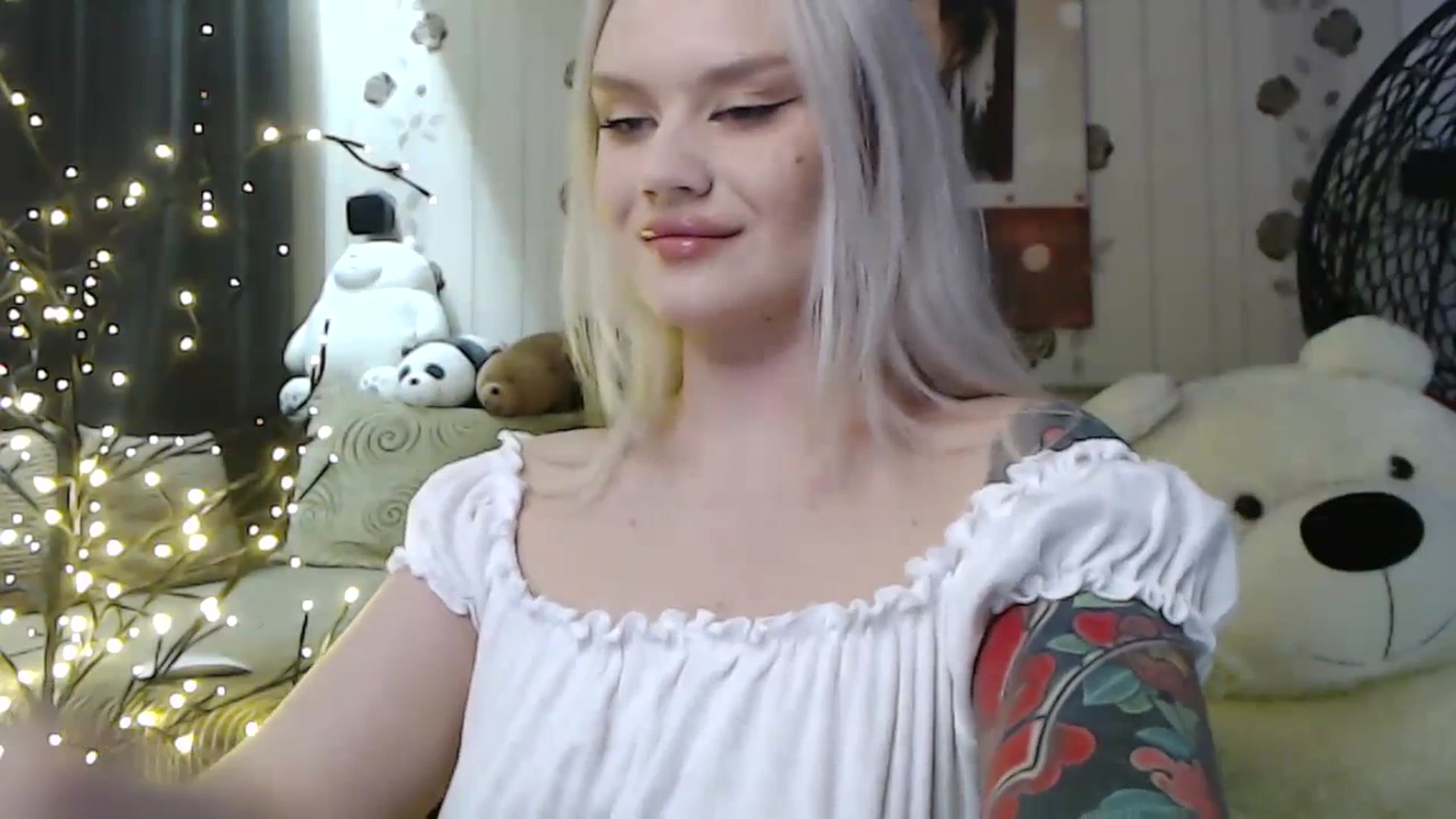 Gallery image thumbnail from RoomOfBears's myfreecams stream on, 01/27/2024, 16:58 image 14 of 20