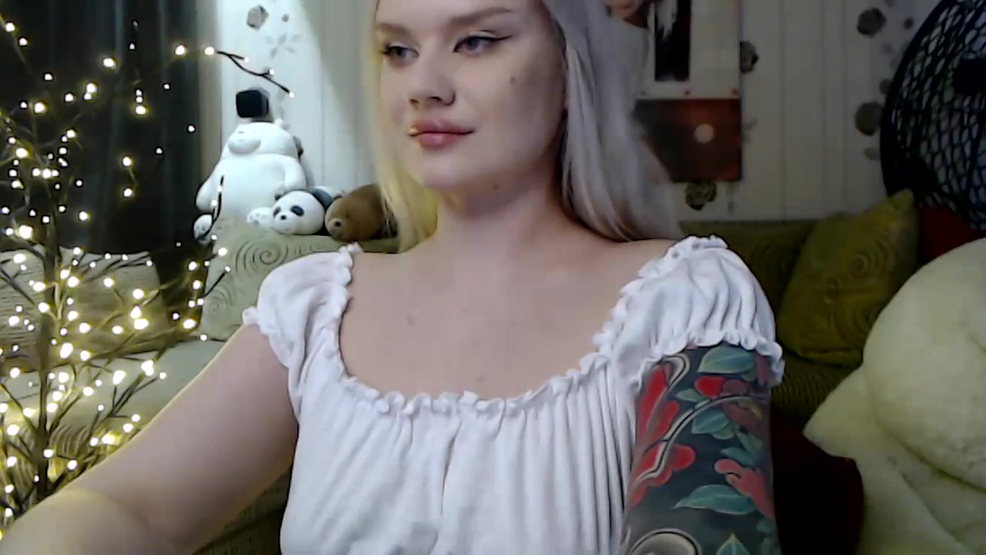 Gallery image thumbnail from RoomOfBears's myfreecams stream on, 01/27/2024, 18:08 image 4 of 20