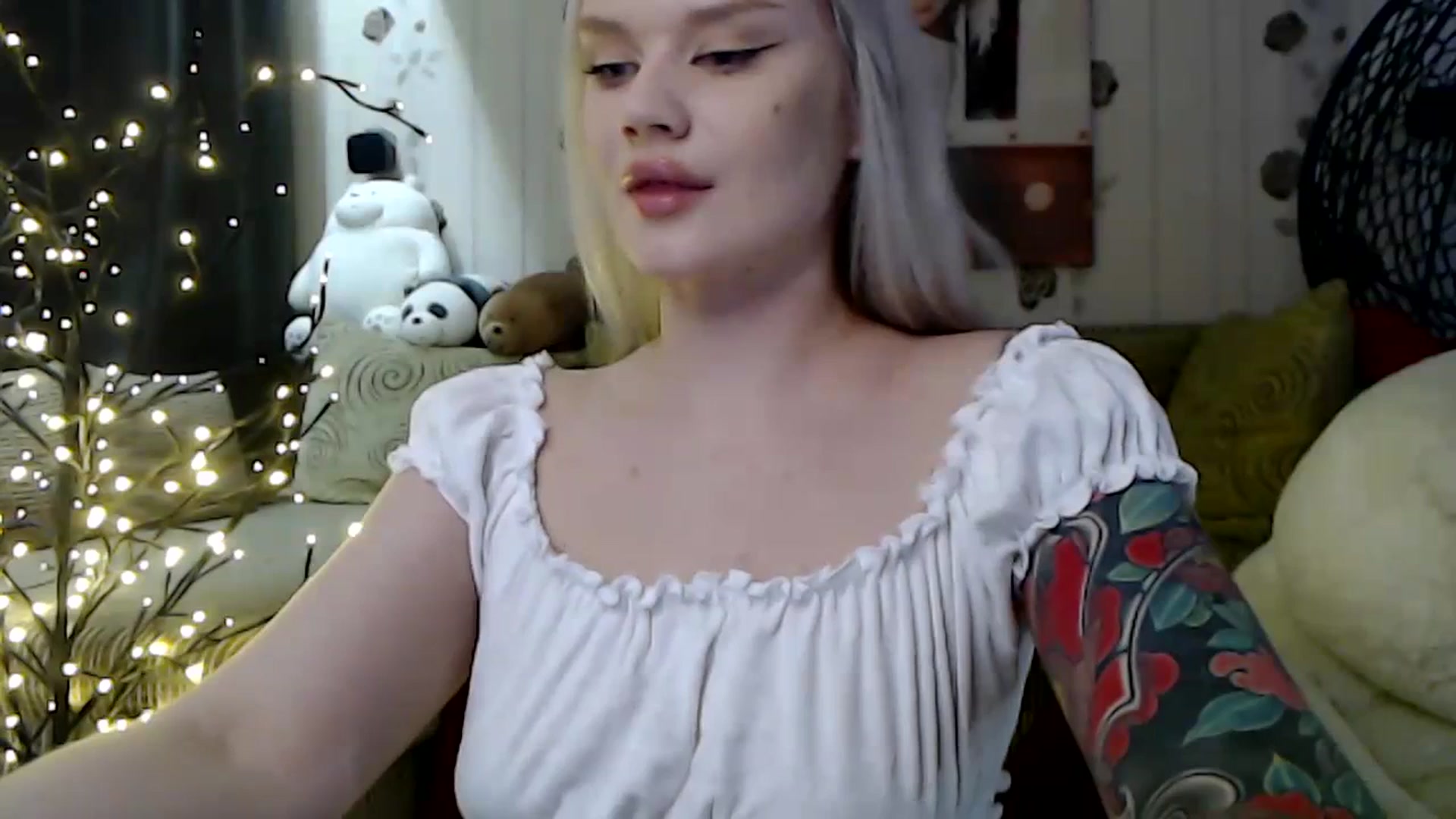 Gallery image thumbnail from RoomOfBears's myfreecams stream on, 01/27/2024, 18:08 image 3 of 20