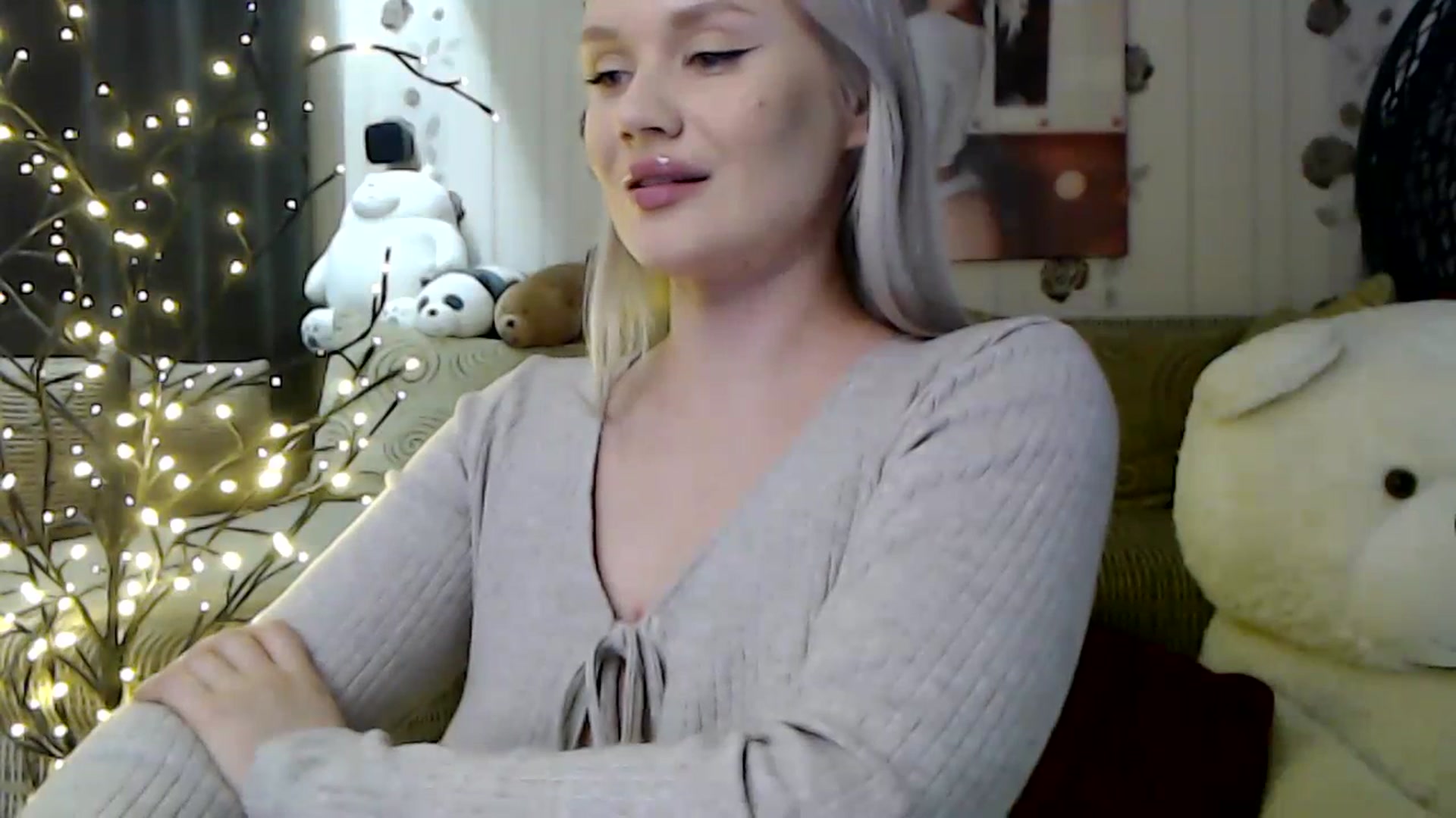 Gallery image thumbnail from RoomOfBears's myfreecams stream on, 01/30/2024, 17:08 image 3 of 20