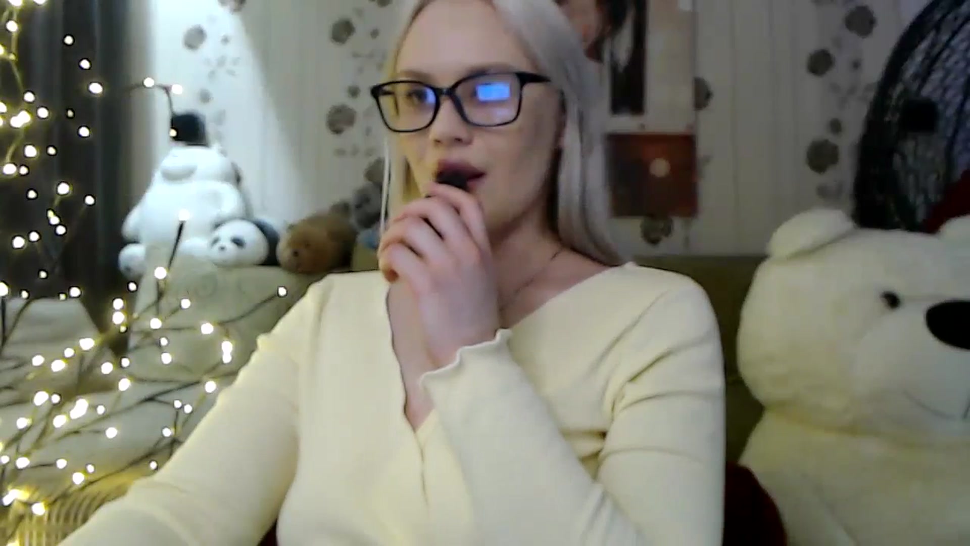 Gallery image thumbnail from RoomOfBears's myfreecams stream on, 02/08/2024, 18:59 image 7 of 20