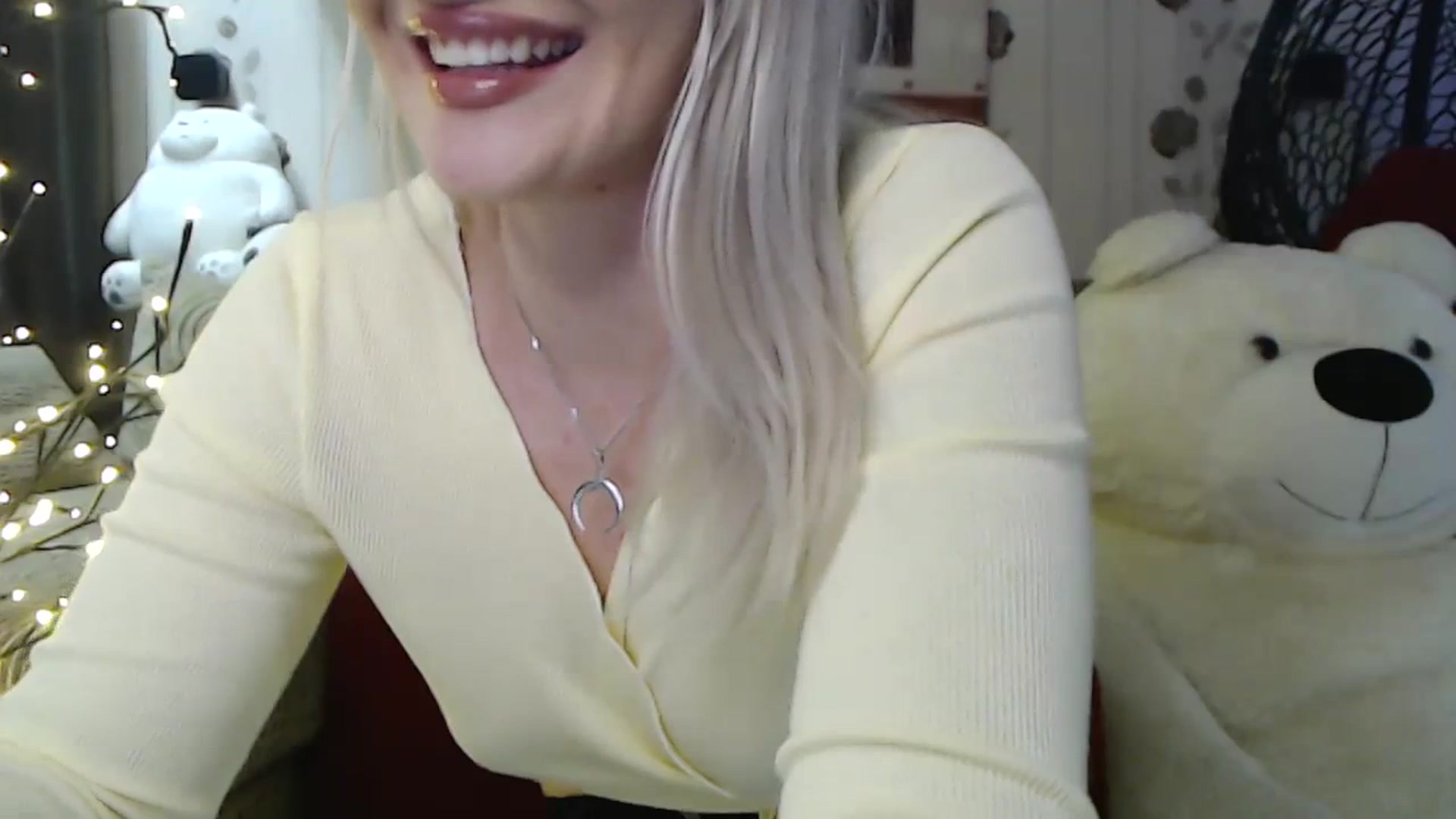 Gallery image thumbnail from RoomOfBears's myfreecams stream on, 02/08/2024, 18:59 image 4 of 20