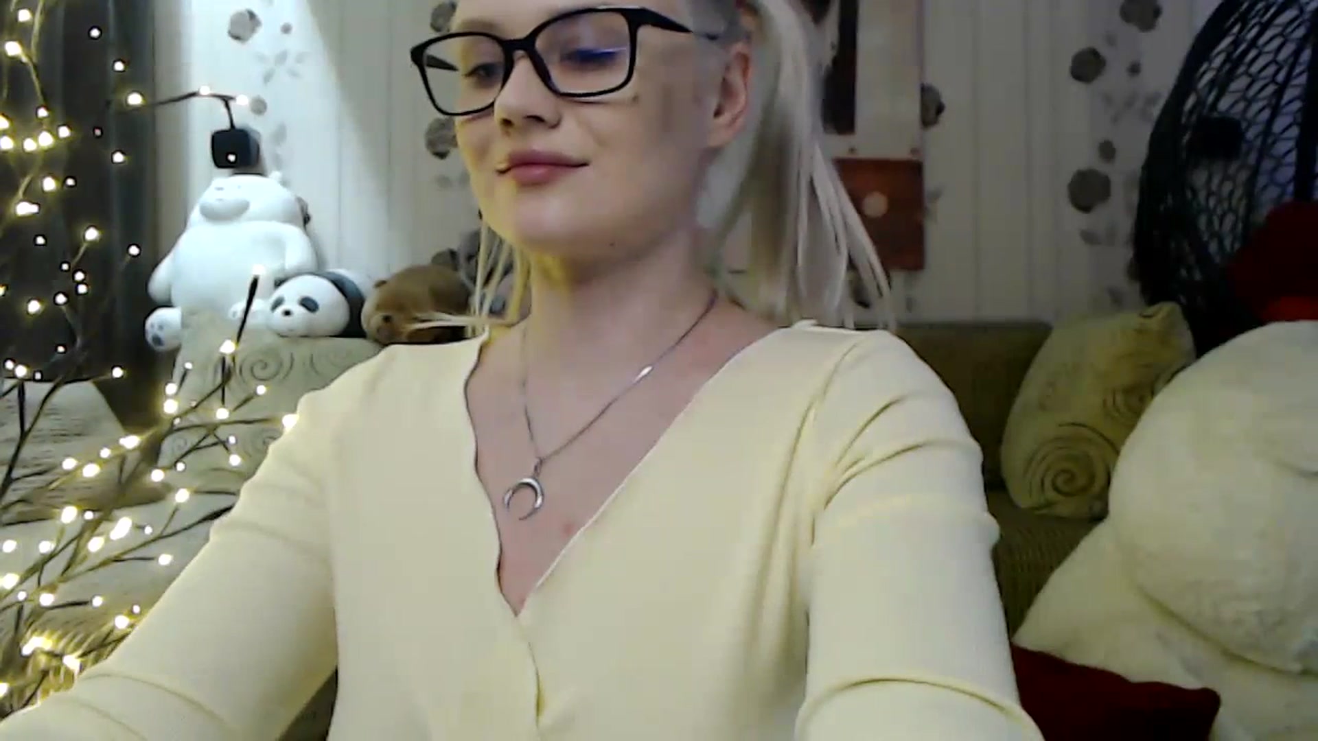 Gallery image thumbnail from RoomOfBears's myfreecams stream on, 02/08/2024, 20:07 image 17 of 20
