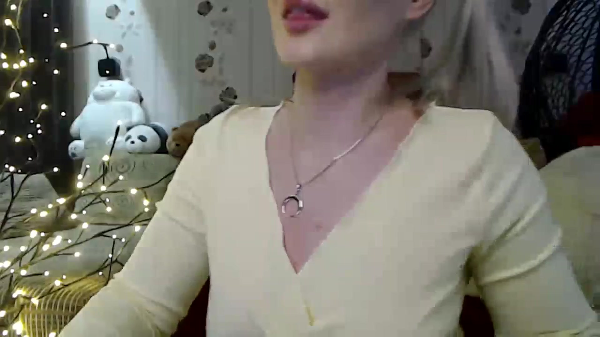 Gallery image thumbnail from RoomOfBears's myfreecams stream on, 02/08/2024, 20:07 image 15 of 20