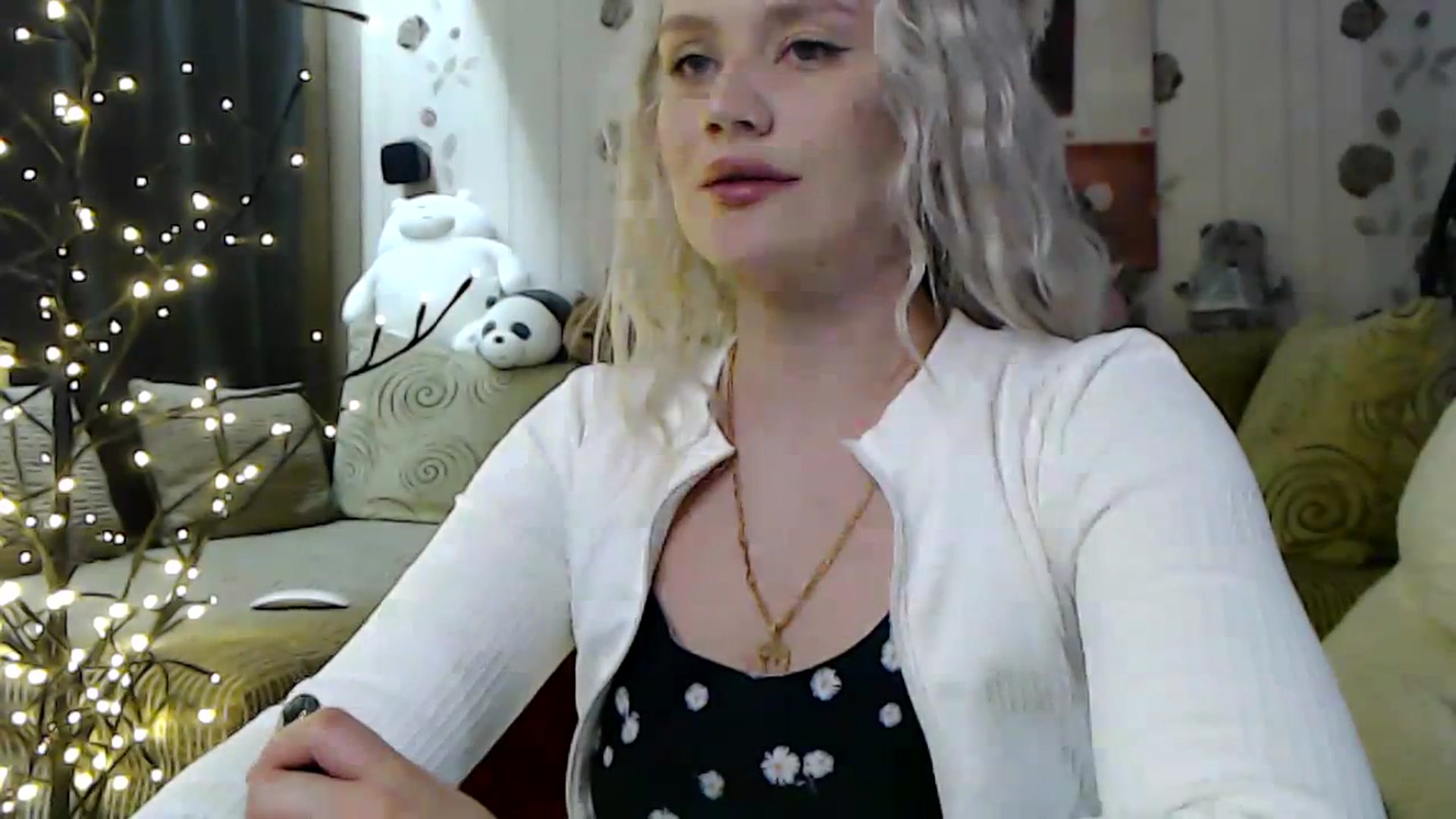 Gallery image thumbnail from RoomOfBears's myfreecams stream on, 03/08/2024, 18:35 image 7 of 20