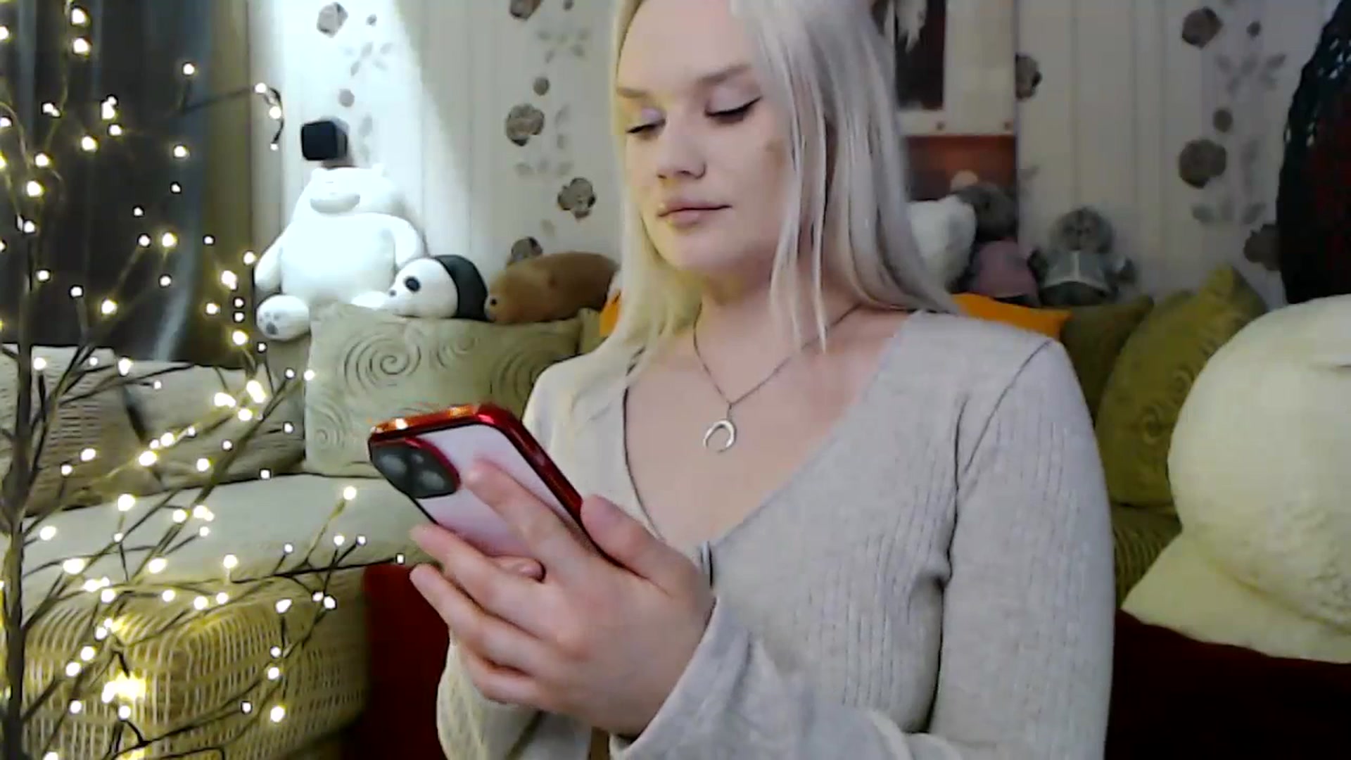 Gallery image thumbnail from RoomOfBears's myfreecams stream on, 03/23/2024, 18:07 image 11 of 20
