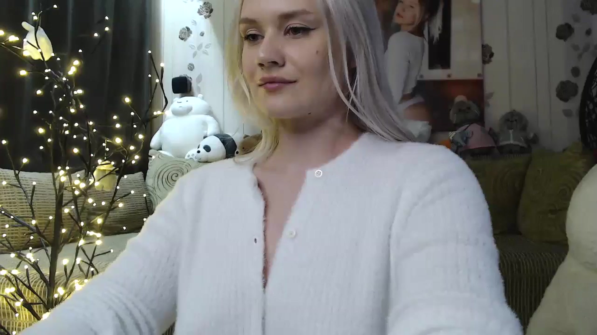 Gallery image thumbnail from RoomOfBears's myfreecams stream on, 04/26/2024, 17:33 image 20 of 20