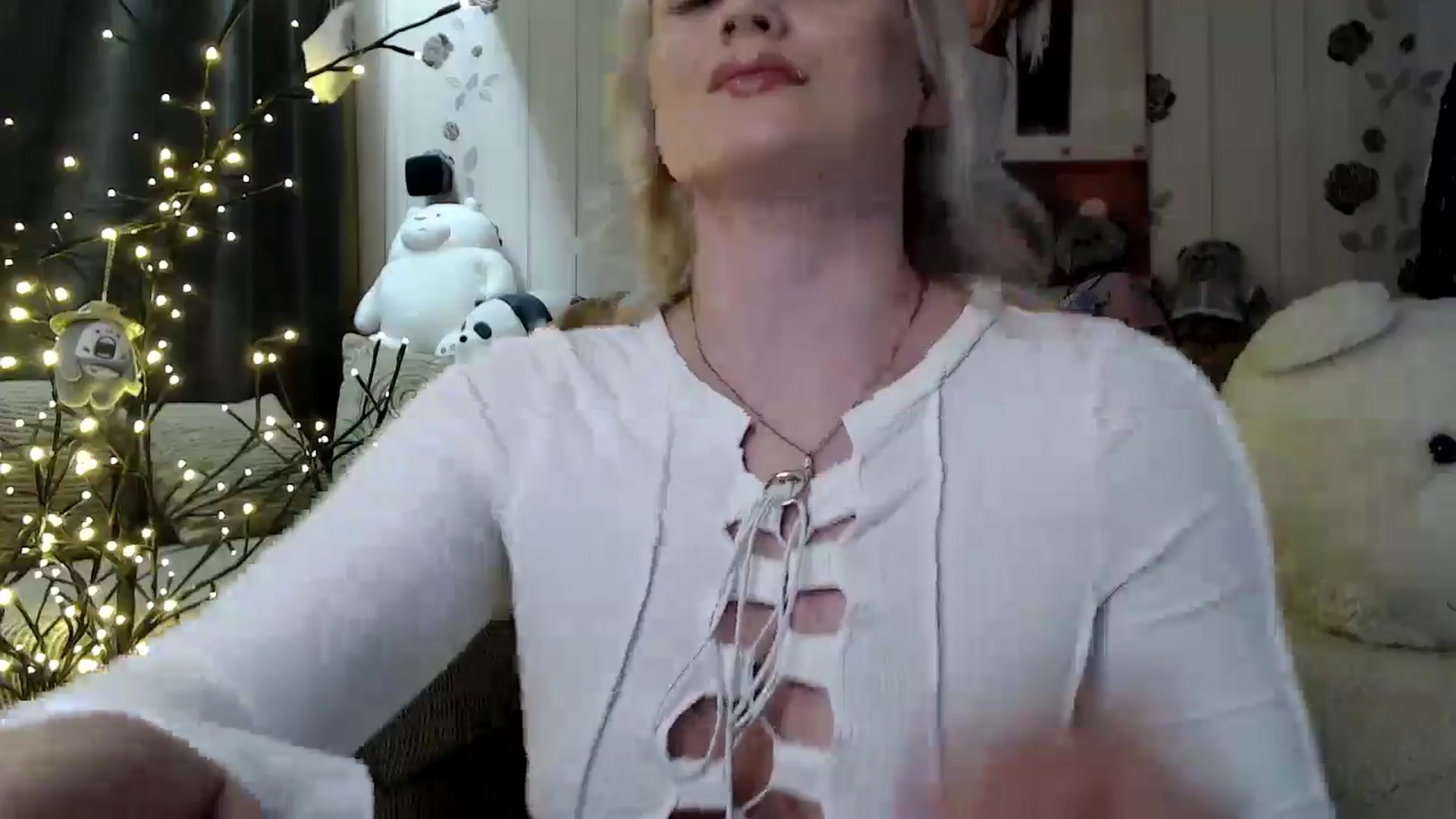 Gallery image thumbnail from RoomOfBears's myfreecams stream on, 05/12/2024, 16:58 image 2 of 20