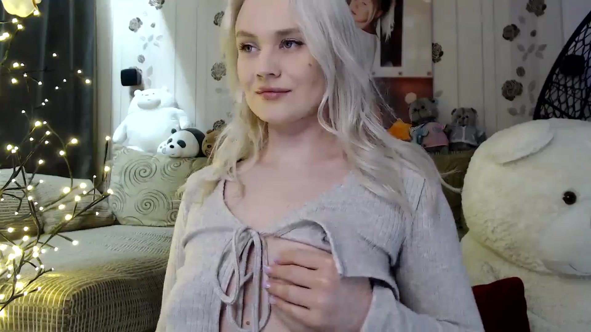 Gallery image thumbnail from RoomOfBears's myfreecams stream on, 05/21/2024, 15:51 image 18 of 20