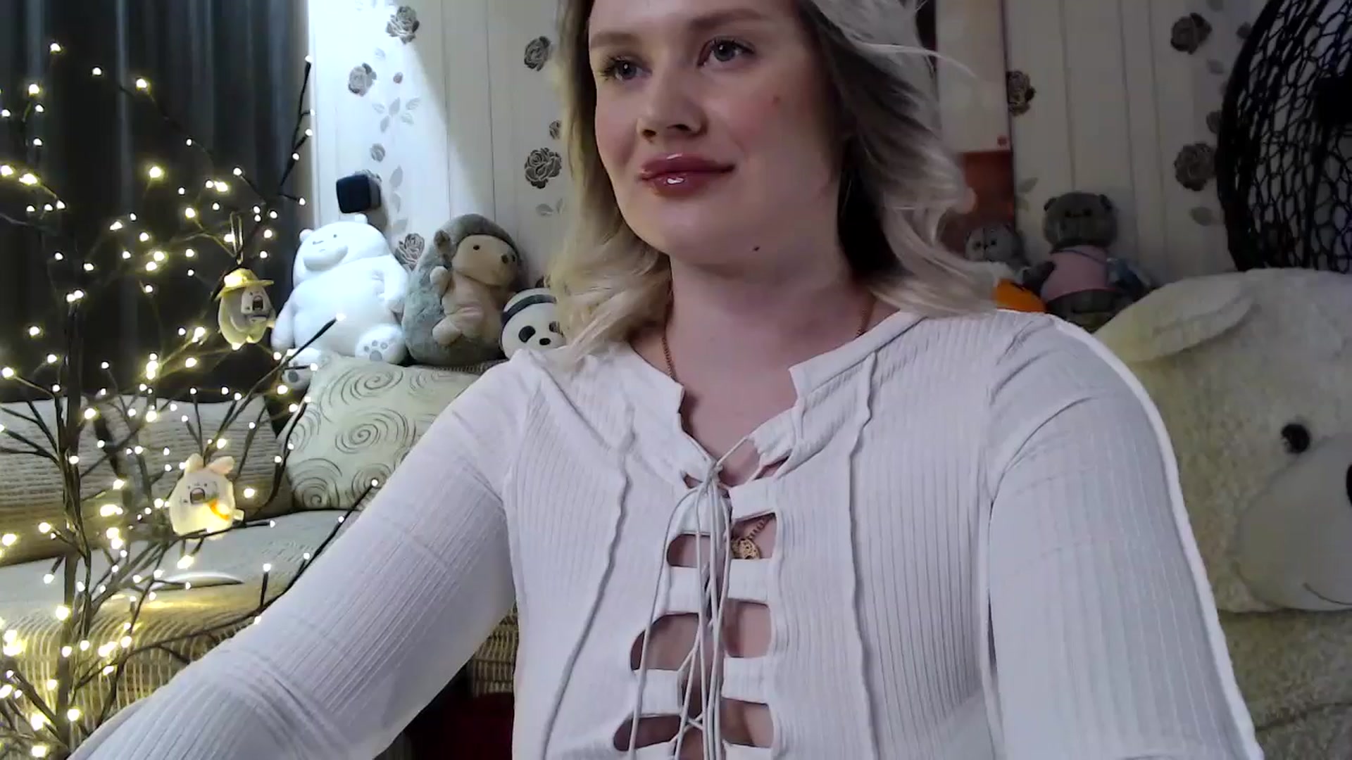 Gallery image thumbnail from RoomOfBears's myfreecams stream on, 03/24/2025, 17:56 image 18 of 20