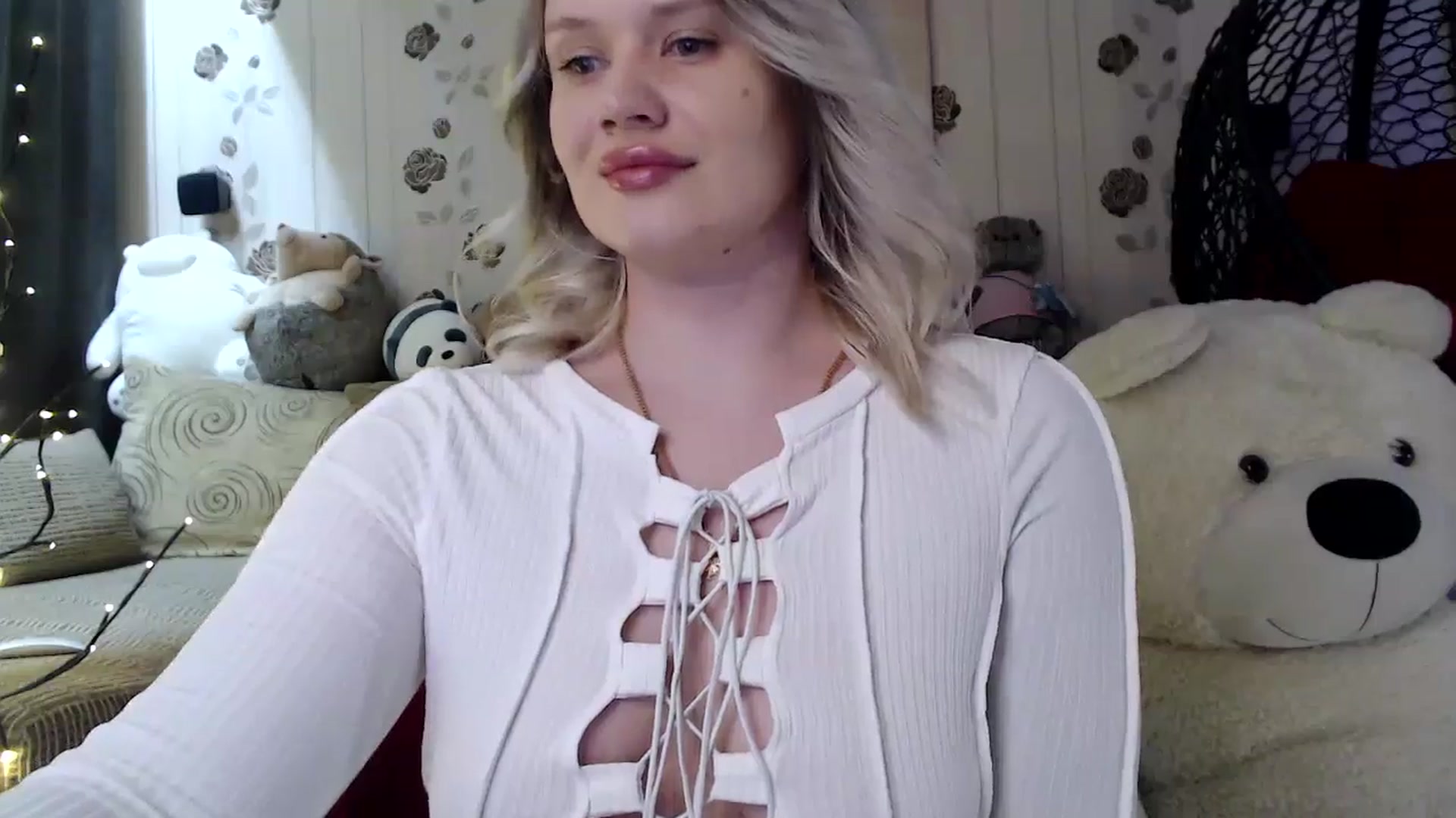 Gallery image thumbnail from RoomOfBears's myfreecams stream on, 04/10/2025, 17:04 image 17 of 20