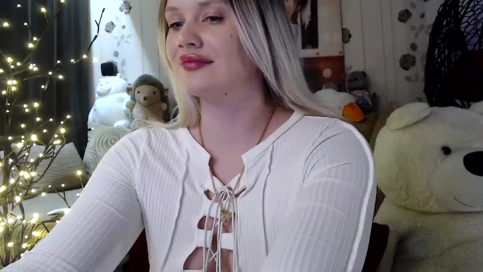 Gallery image thumbnail from RoomOfBears's myfreecams stream on, 04/29/2025, 16:47 image 19 of 20