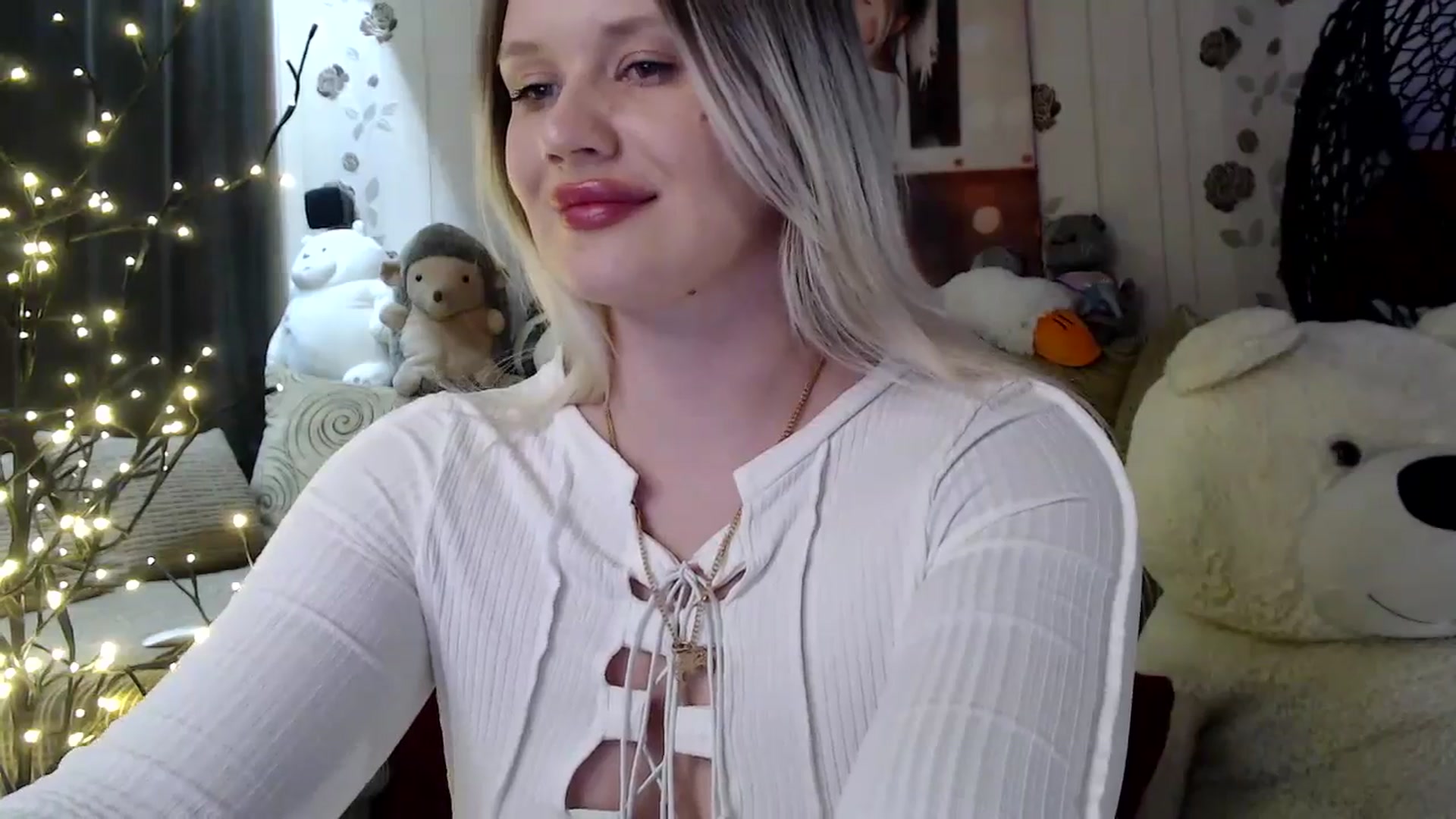 Gallery image thumbnail from RoomOfBears's myfreecams stream on, 04/29/2025, 16:47 image 20 of 20