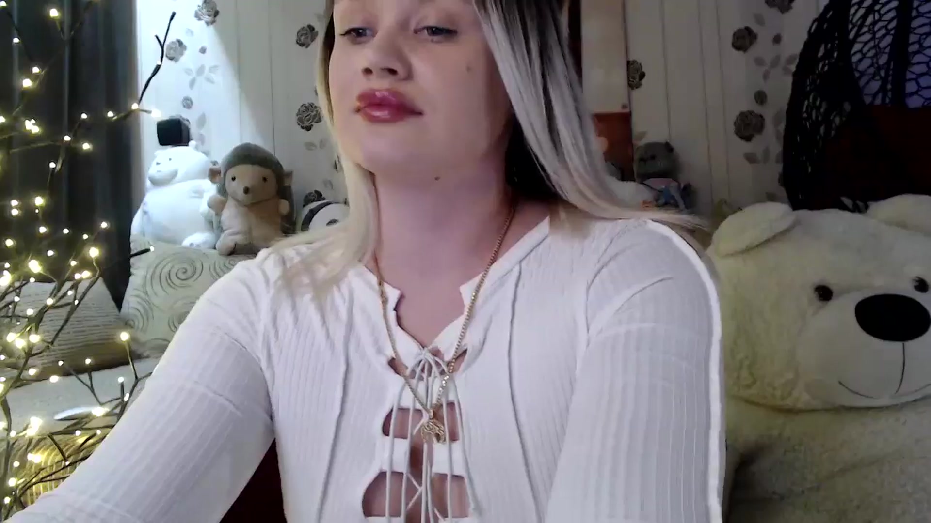 Gallery image thumbnail from RoomOfBears's myfreecams stream on, 04/29/2025, 16:47 image 4 of 20