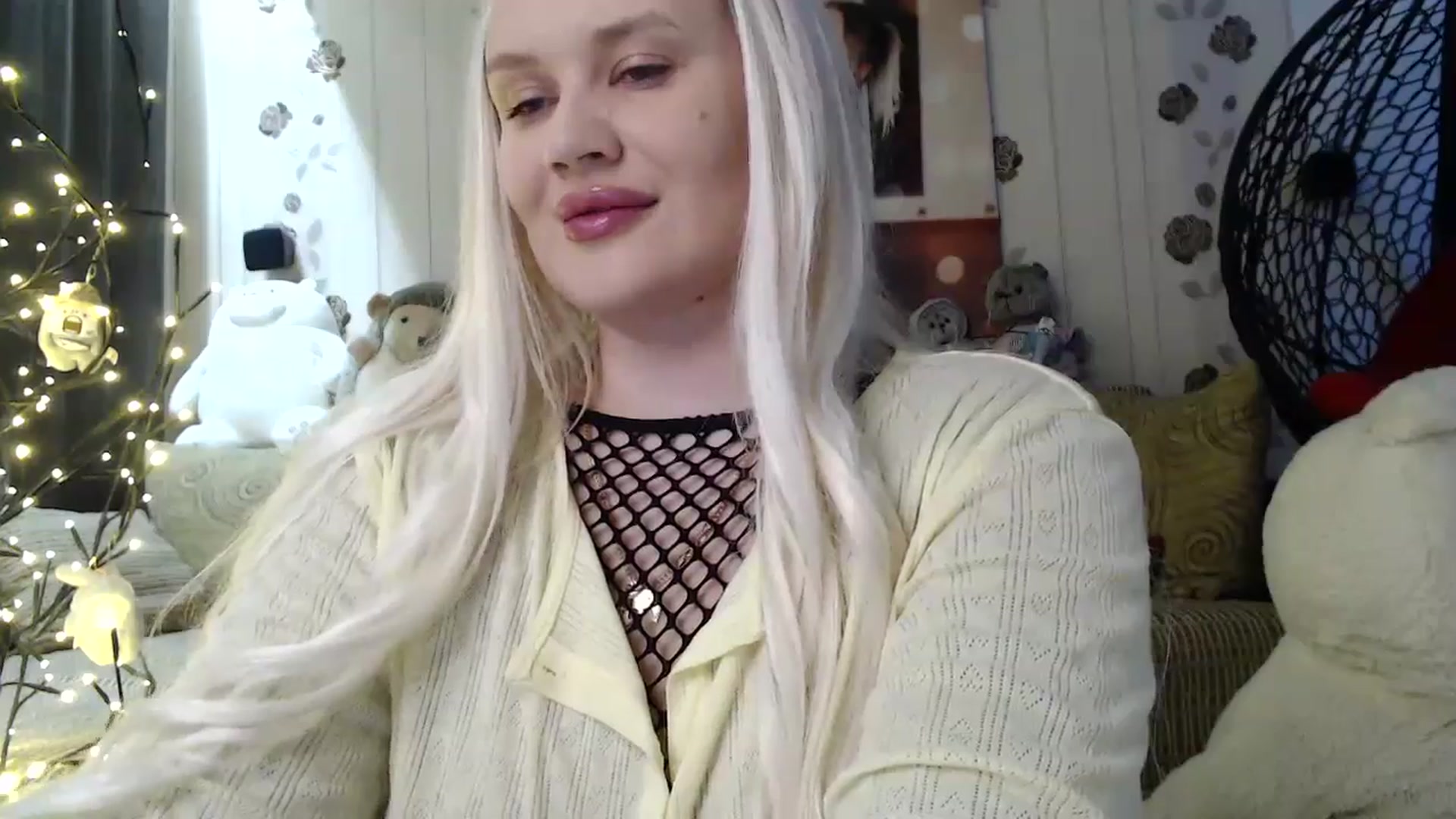 Gallery image thumbnail from RoomOfBears's myfreecams stream on, 12/09/2025, 15:36 image 9 of 20