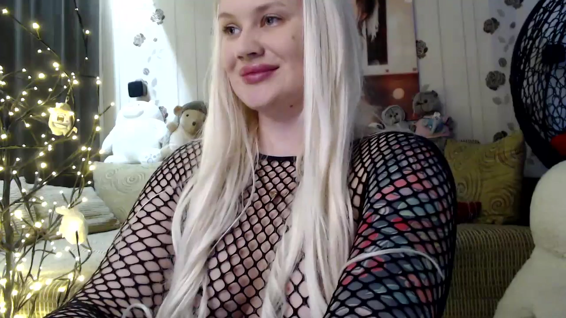 Gallery image thumbnail from RoomOfBears's myfreecams stream on, 12/09/2025, 16:19 image 15 of 20