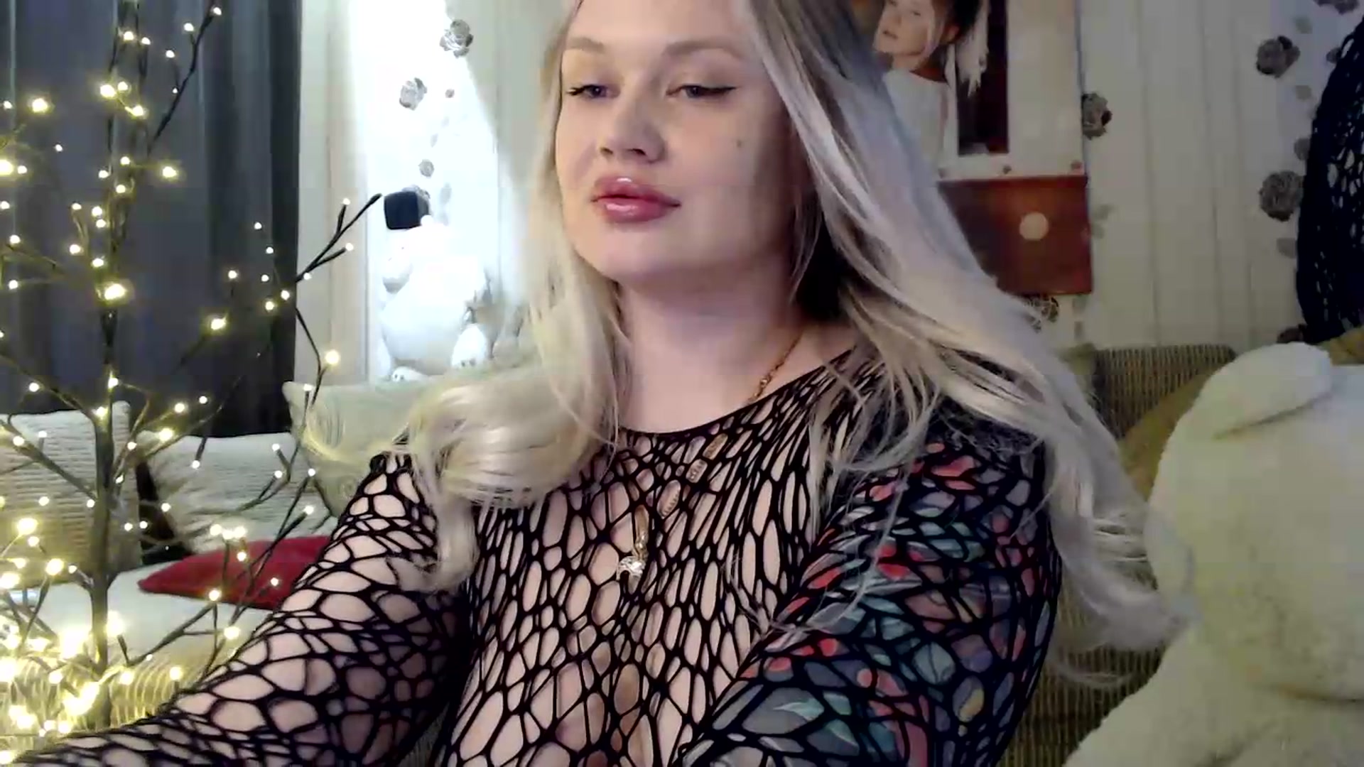 Gallery image thumbnail from RoomOfBears's myfreecams stream on, 07/27/2026, 12:40 image 2 of 20