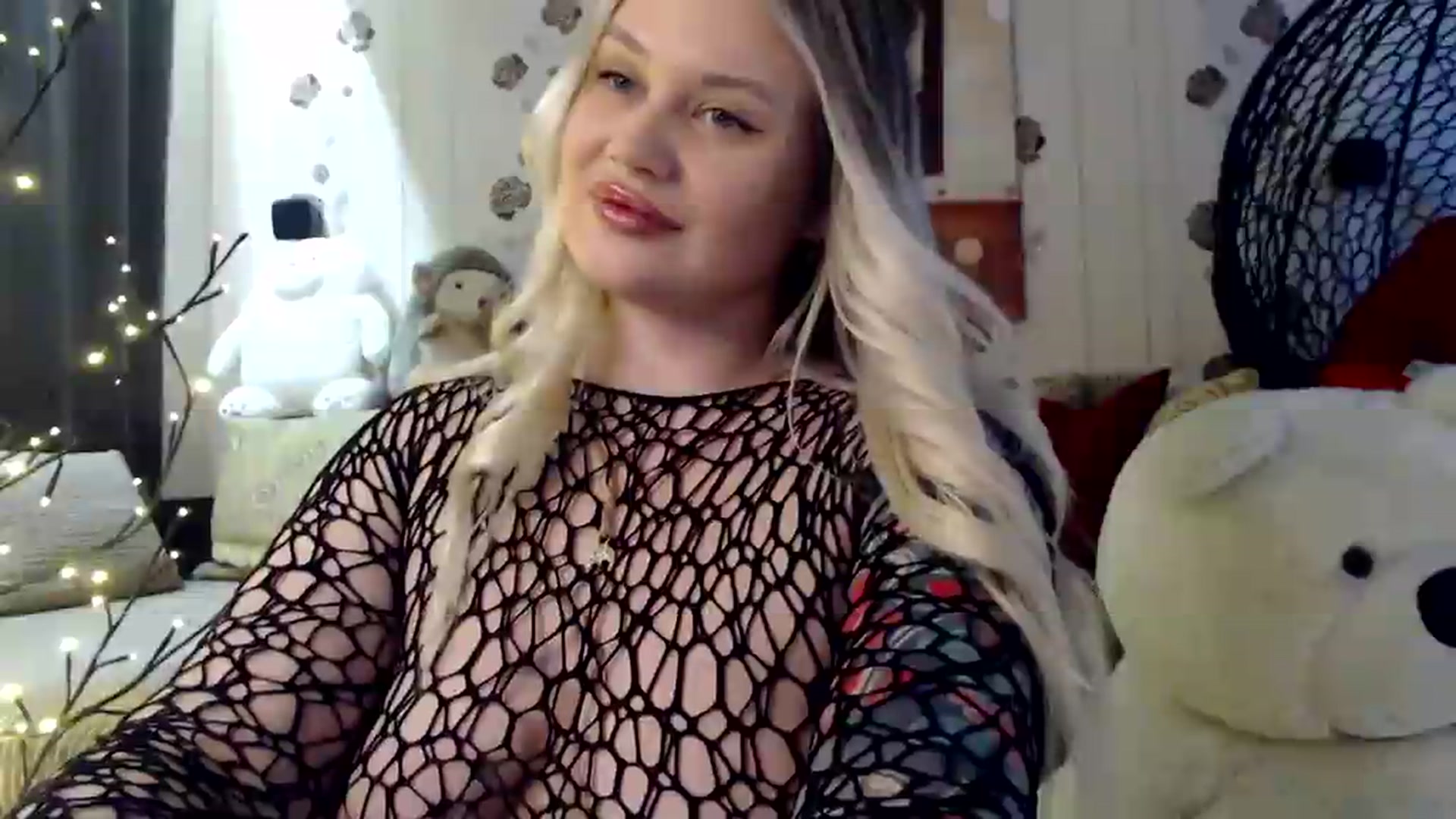 Gallery image thumbnail from RoomOfBears's myfreecams stream on, 08/12/2026, 15:05 image 2 of 20