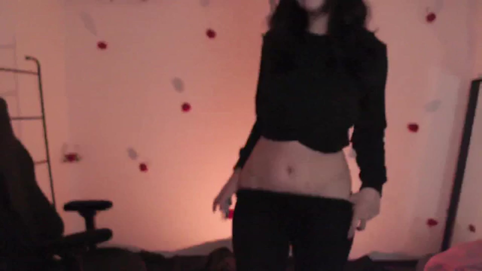 Gallery image thumbnail from RoomTempIQ's myfreecams stream on, 03/15/2024, 02:00 image 11 of 20