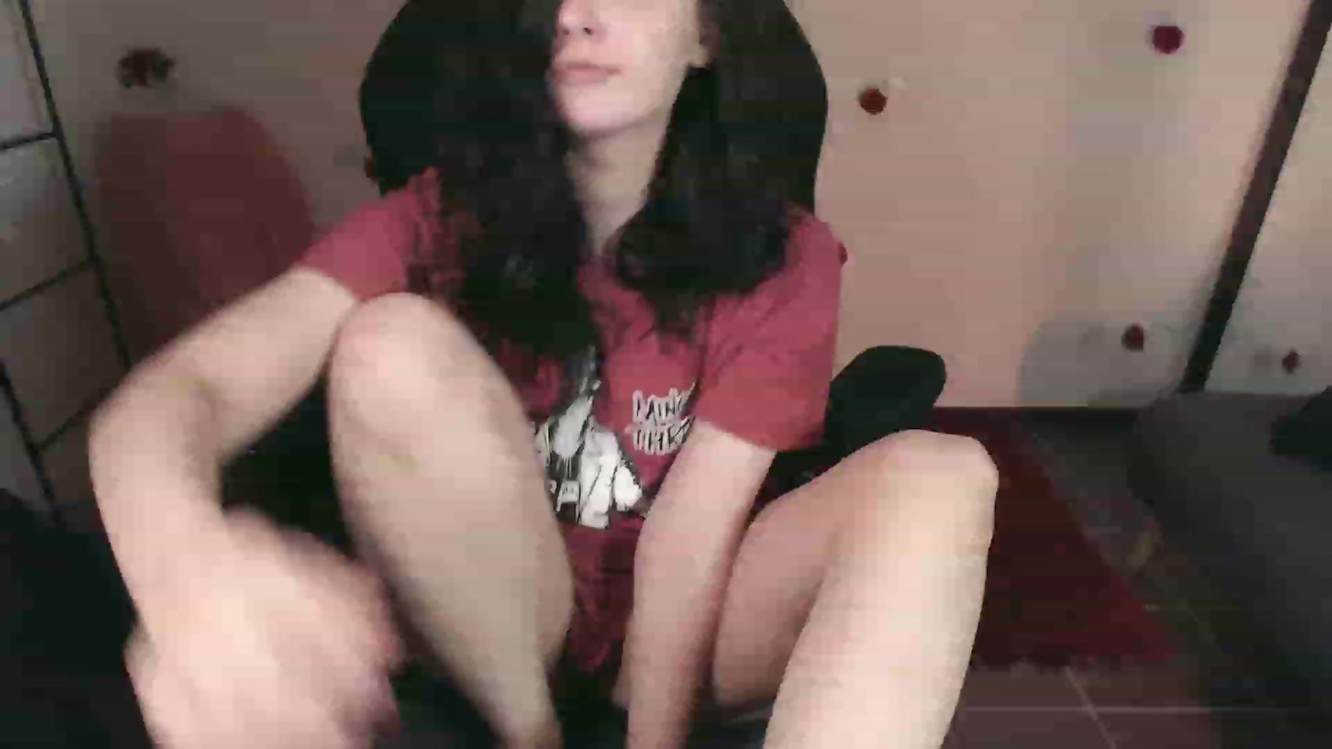Gallery image thumbnail from RoomTempIQ's myfreecams stream on, 03/17/2024, 05:53 image 19 of 20