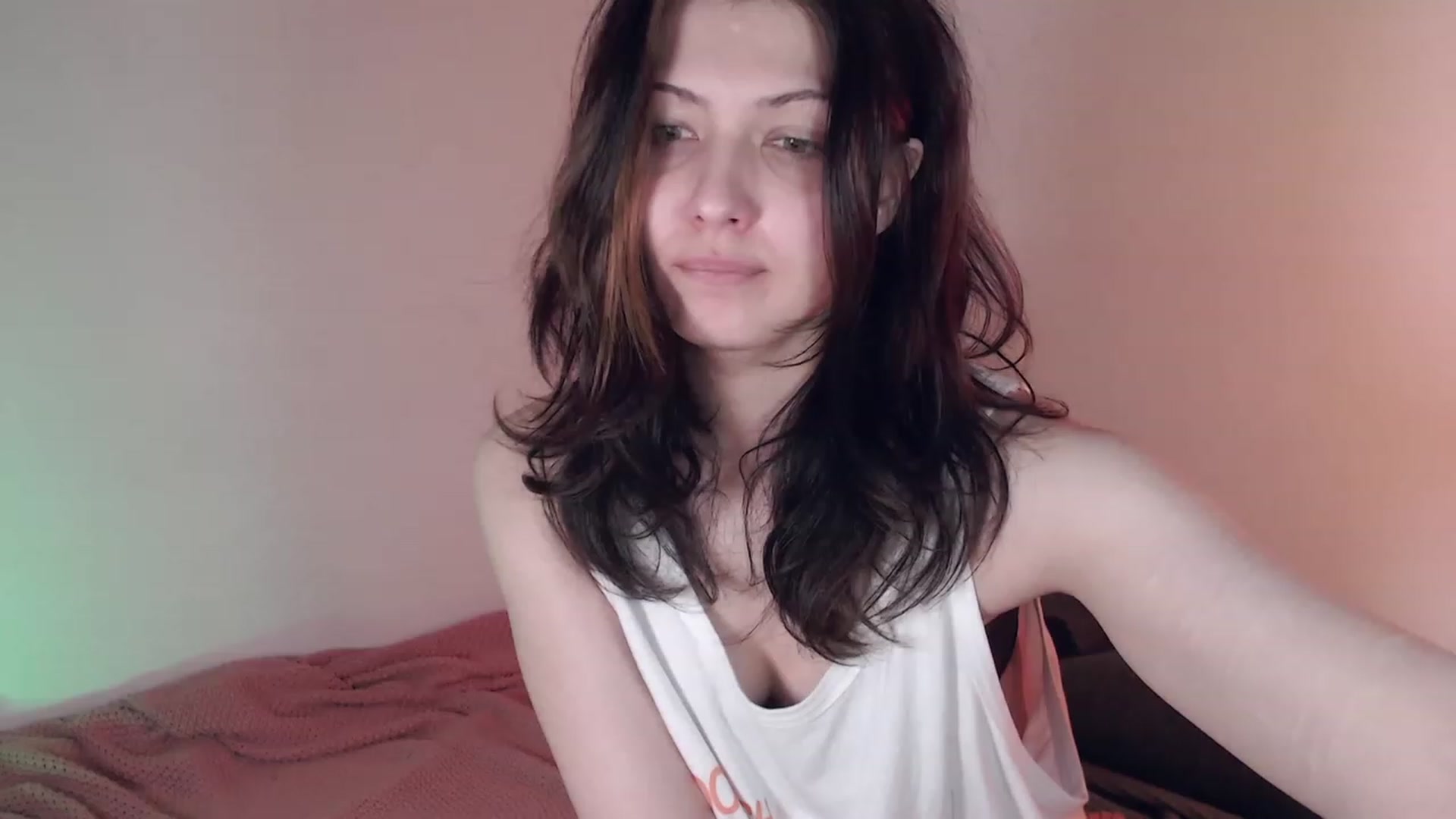 Gallery image thumbnail from RoomToA___d's myfreecams stream on, 09/07/2023, 05:58 image 4 of 20