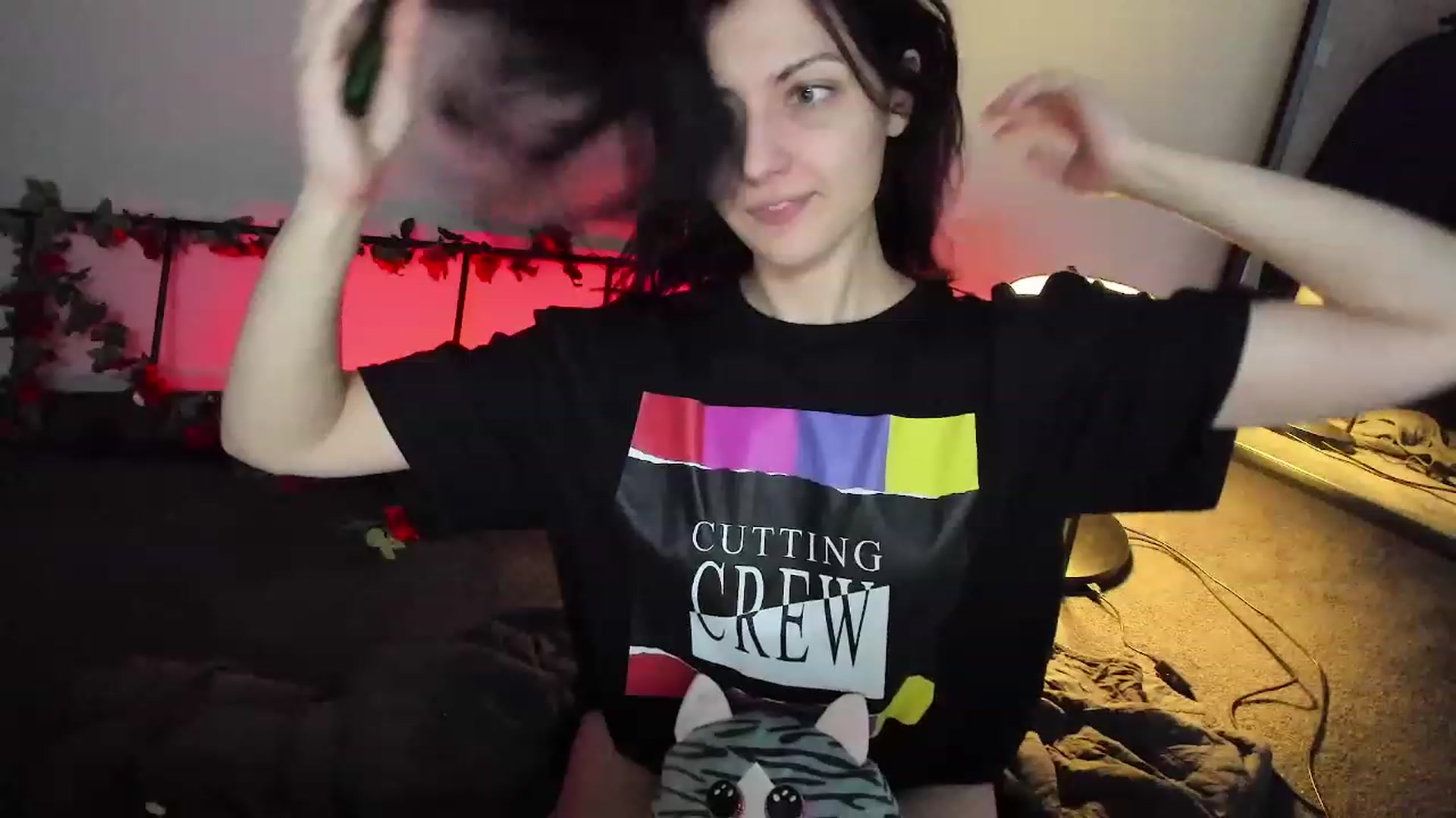Gallery image thumbnail from RoomToAvoid's myfreecams stream on, 11/24/2022, 06:36 image 5 of 20