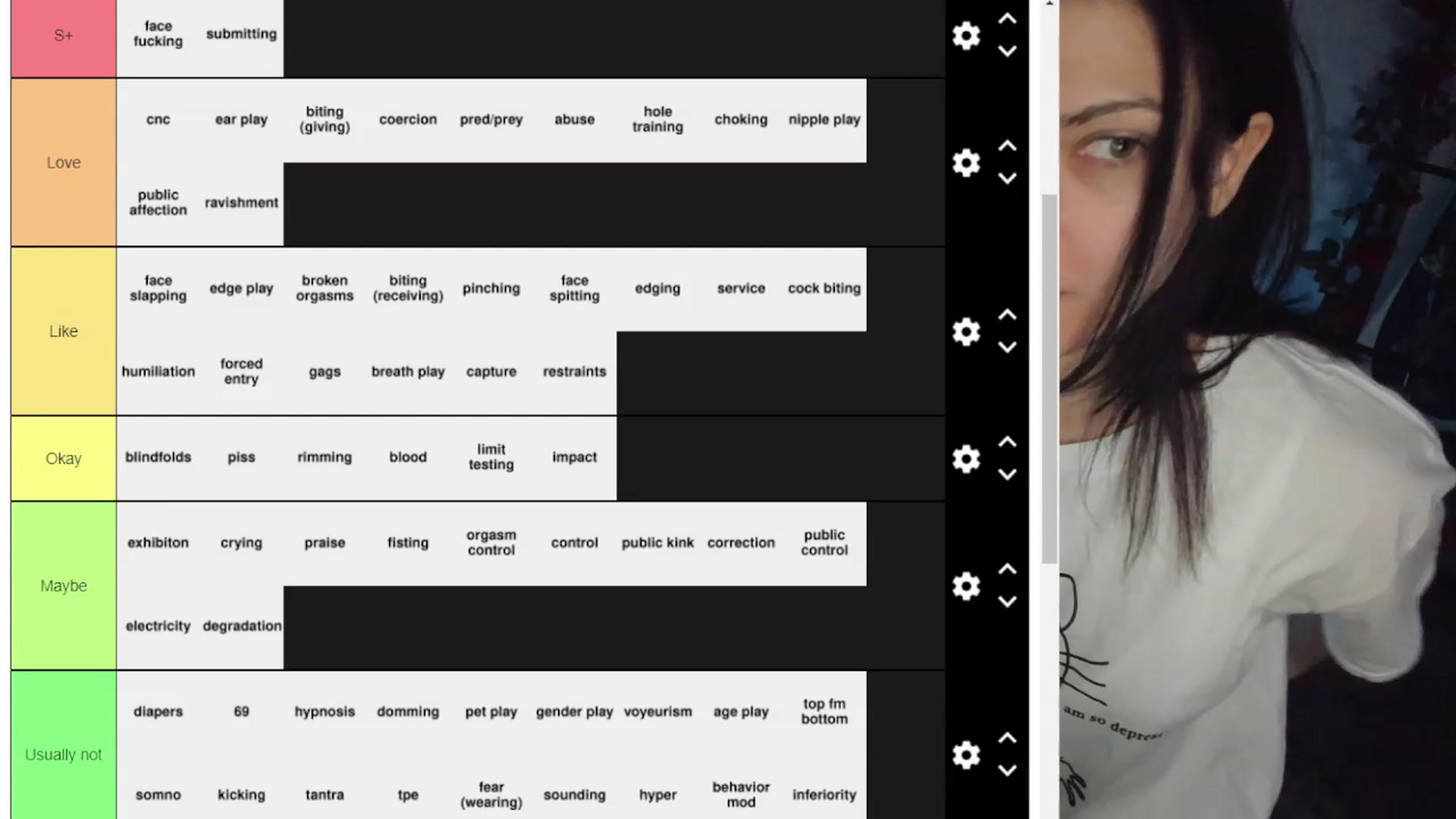Gallery image thumbnail from RoomToAvoid's myfreecams stream on, 11/26/2022, 02:43 image 9 of 20