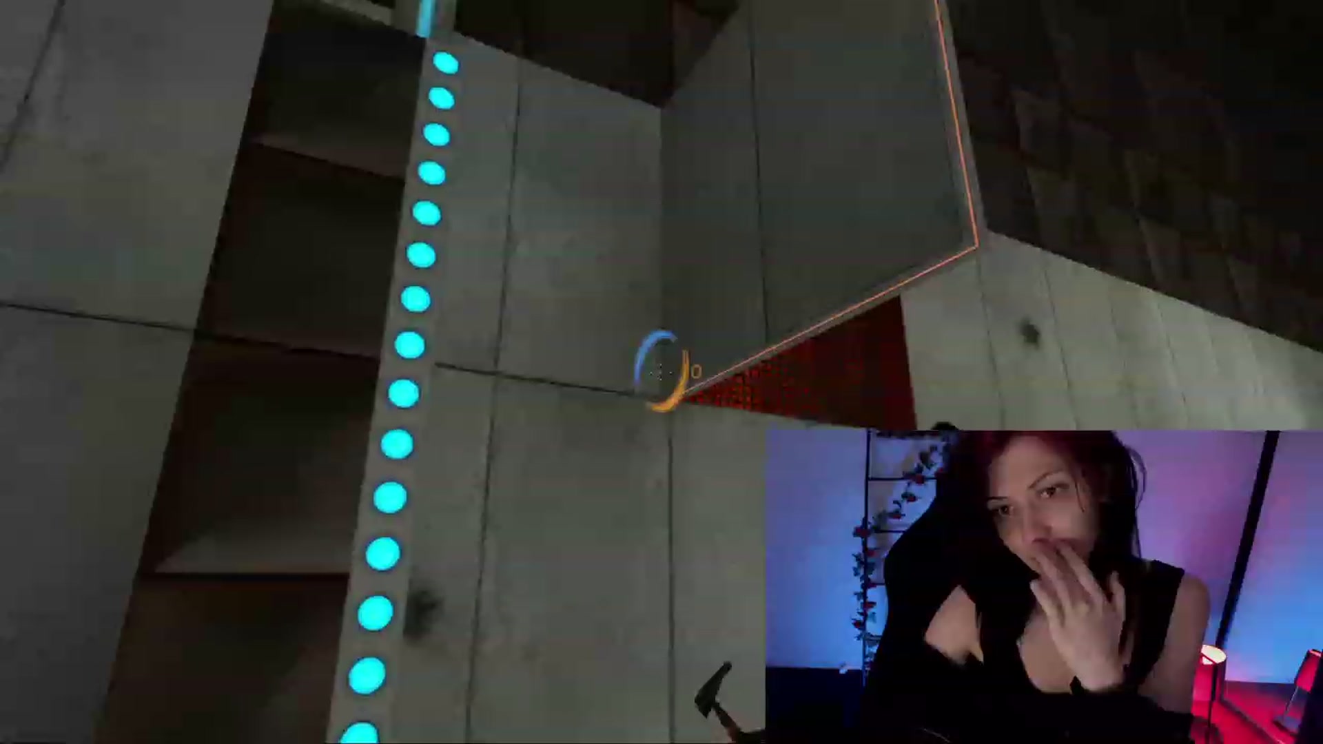 Gallery image thumbnail from RoomToAvoid's myfreecams stream on, 01/14/2023, 04:16 image 19 of 20