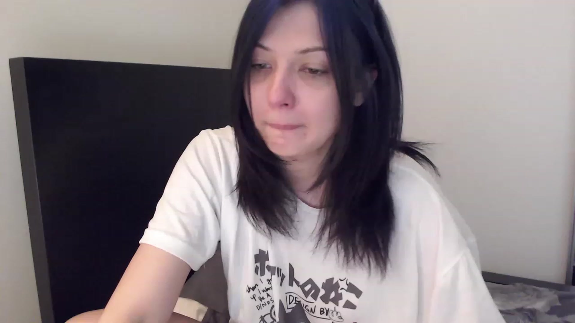 Gallery image thumbnail from RoomToAvoid's myfreecams stream on, 01/28/2023, 01:56 image 7 of 20