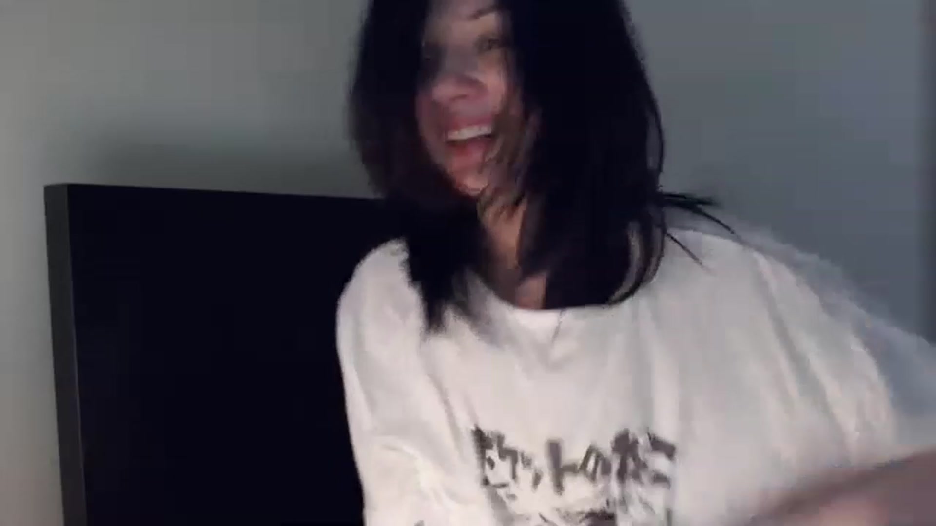 Gallery image thumbnail from RoomToAvoid's myfreecams stream on, 01/28/2023, 03:28 image 19 of 20